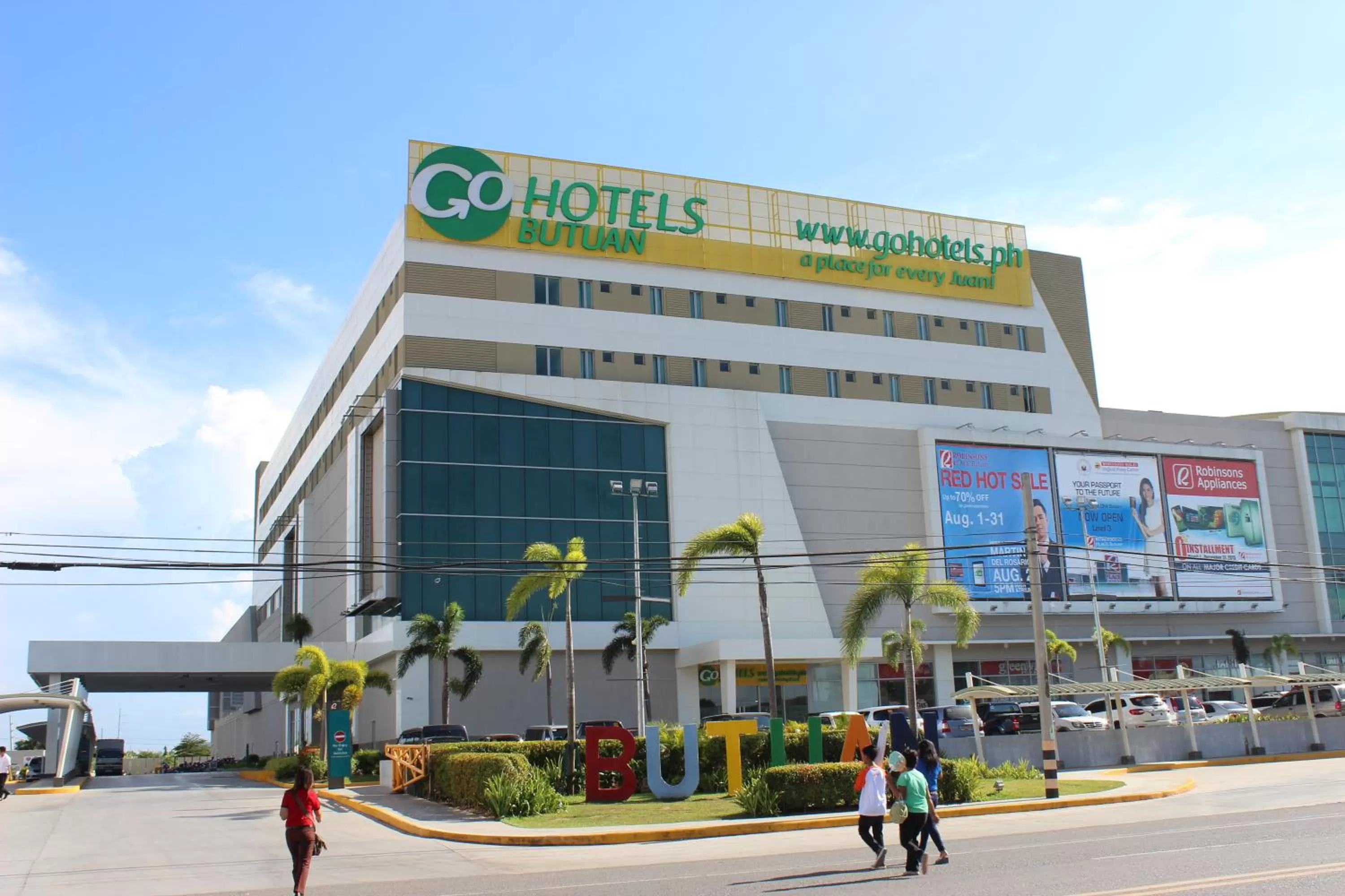Property building in Go Hotels Butuan
