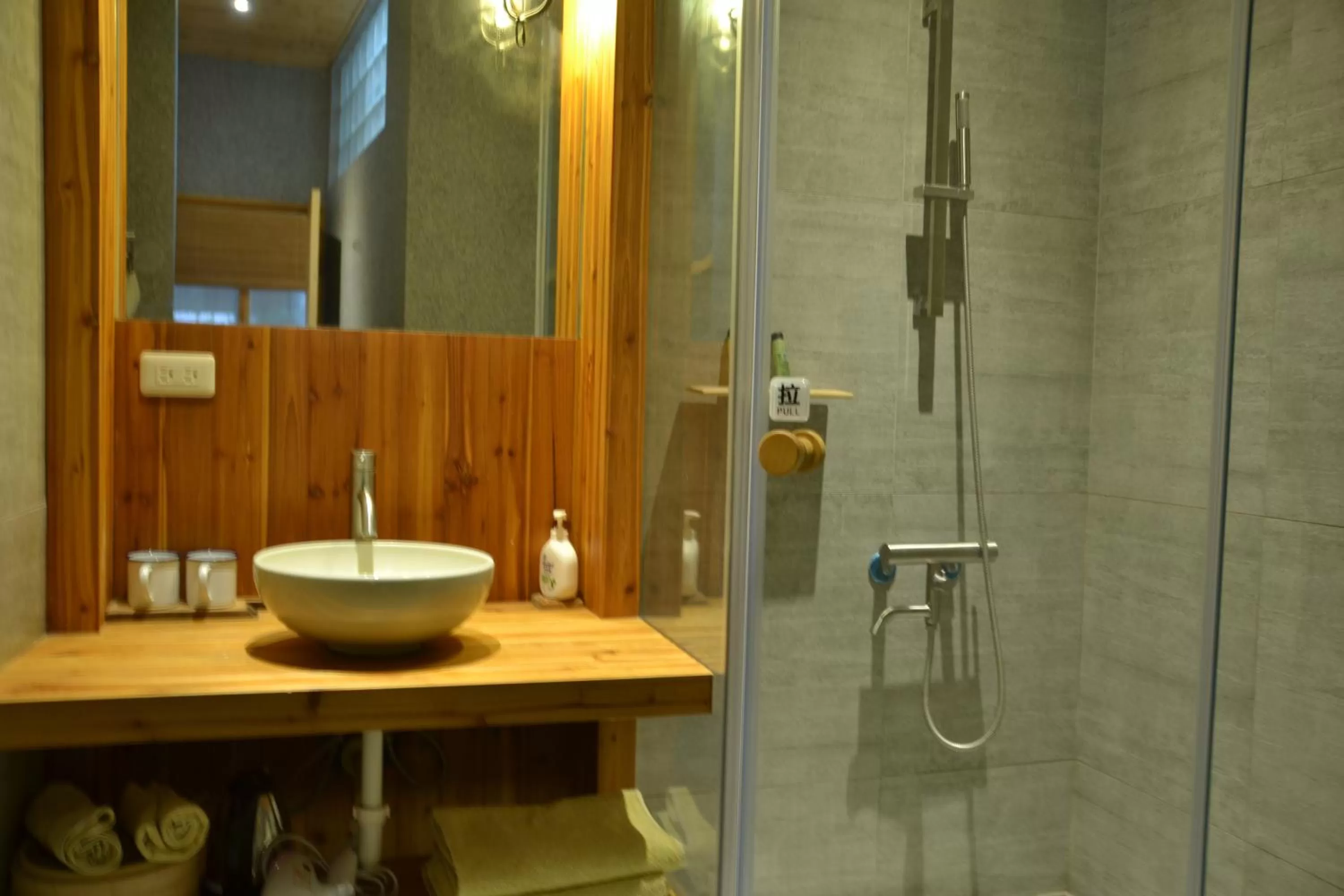 Shower in Alley X Tainan