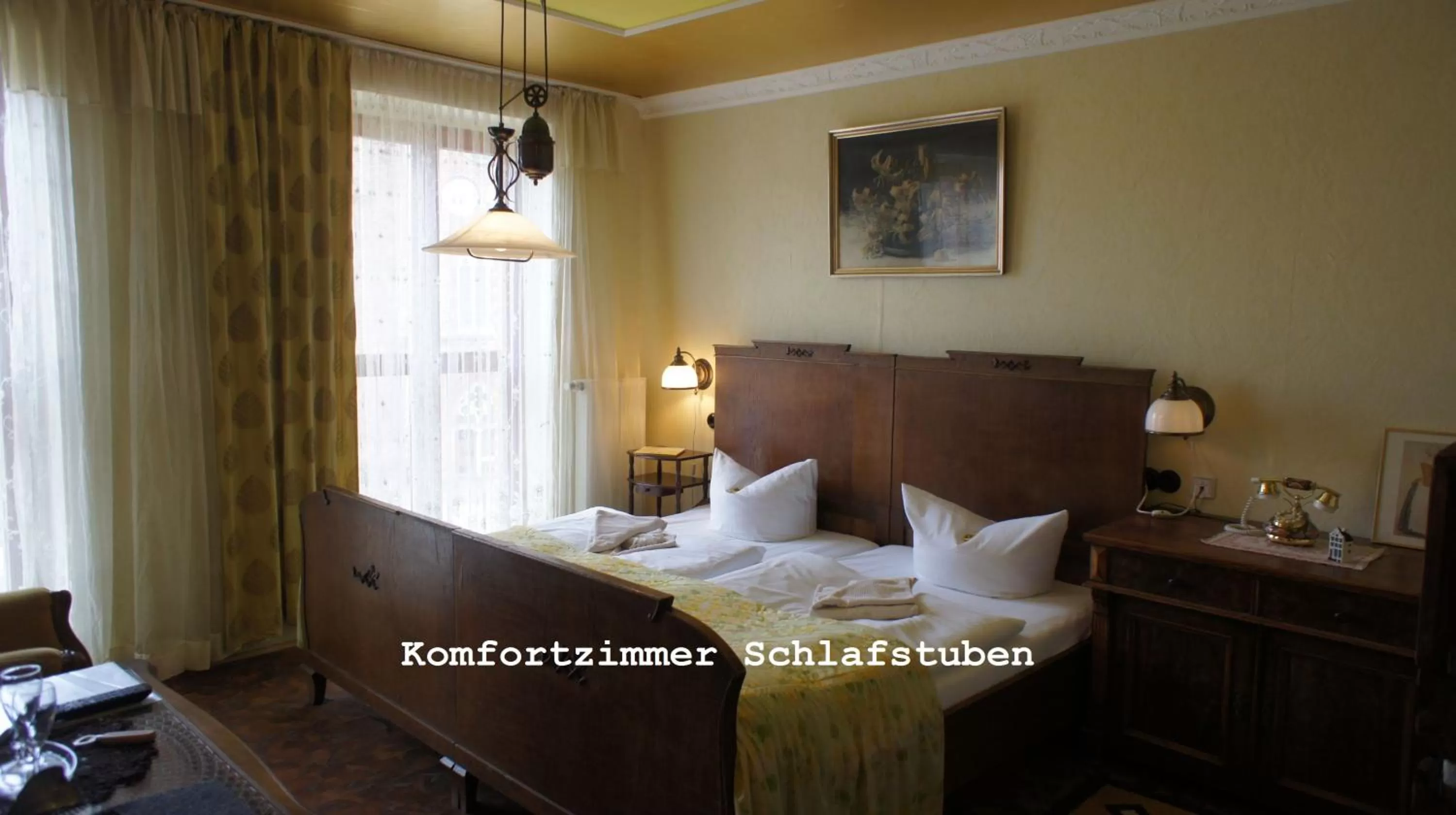 Decorative detail, Bed in Exempel Schlafstuben und Quartier Langer Hals