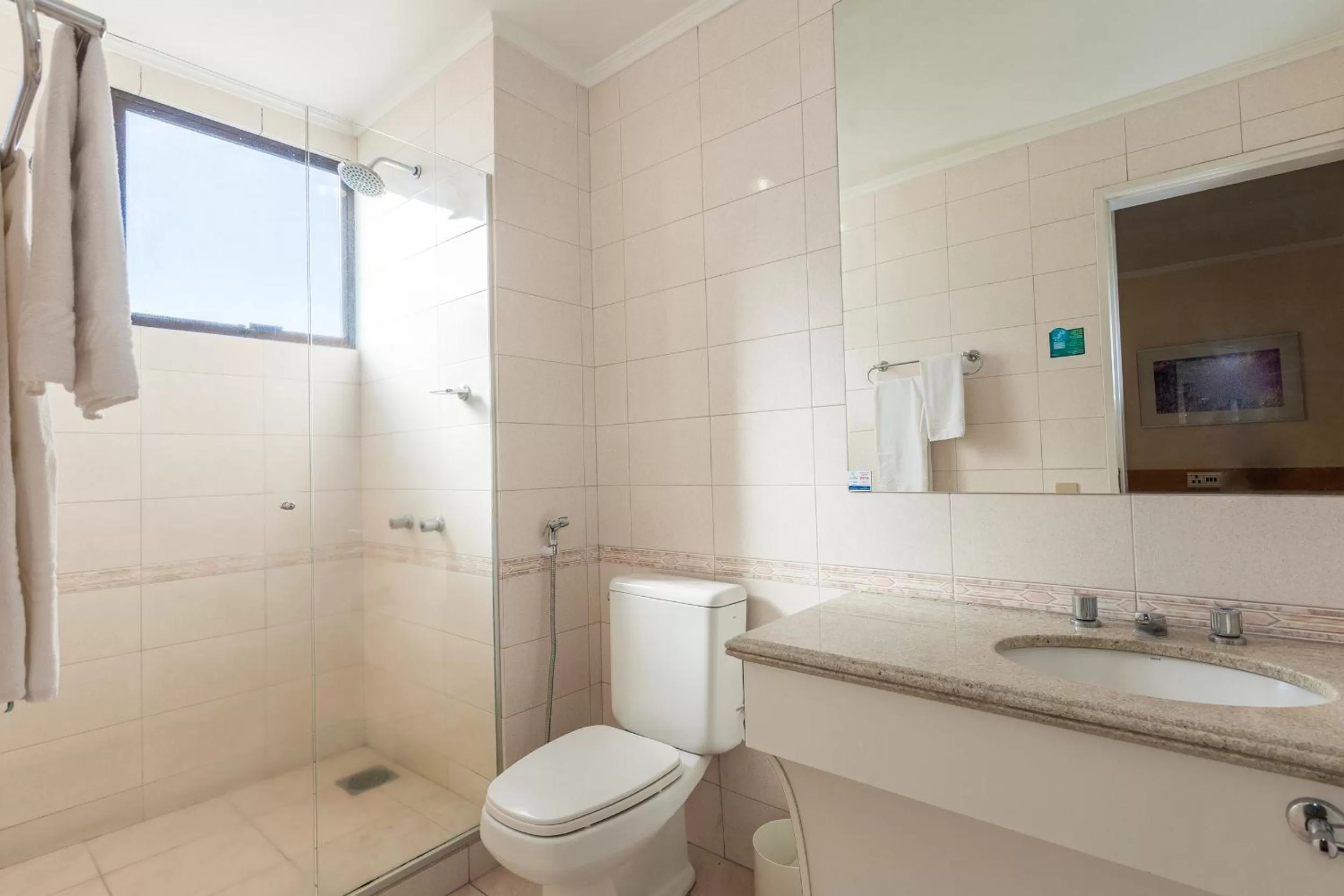 Bathroom in Tri Hotel Smart Caxias