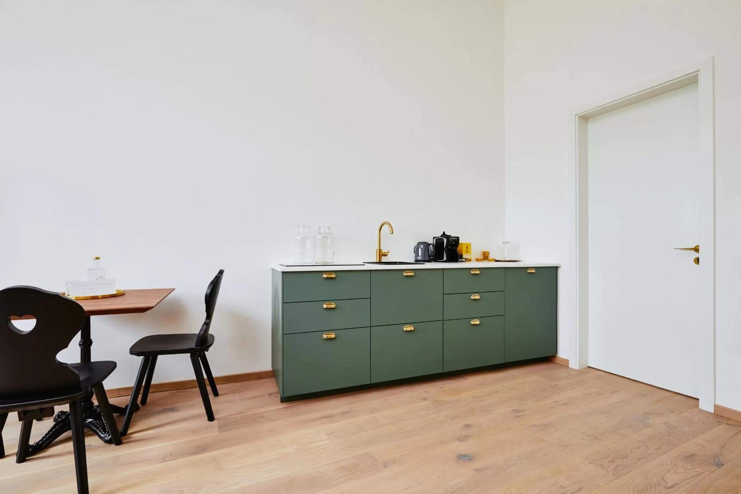 Kitchen or kitchenette in Boutiquehotel Zum Goldenen Hirschen
