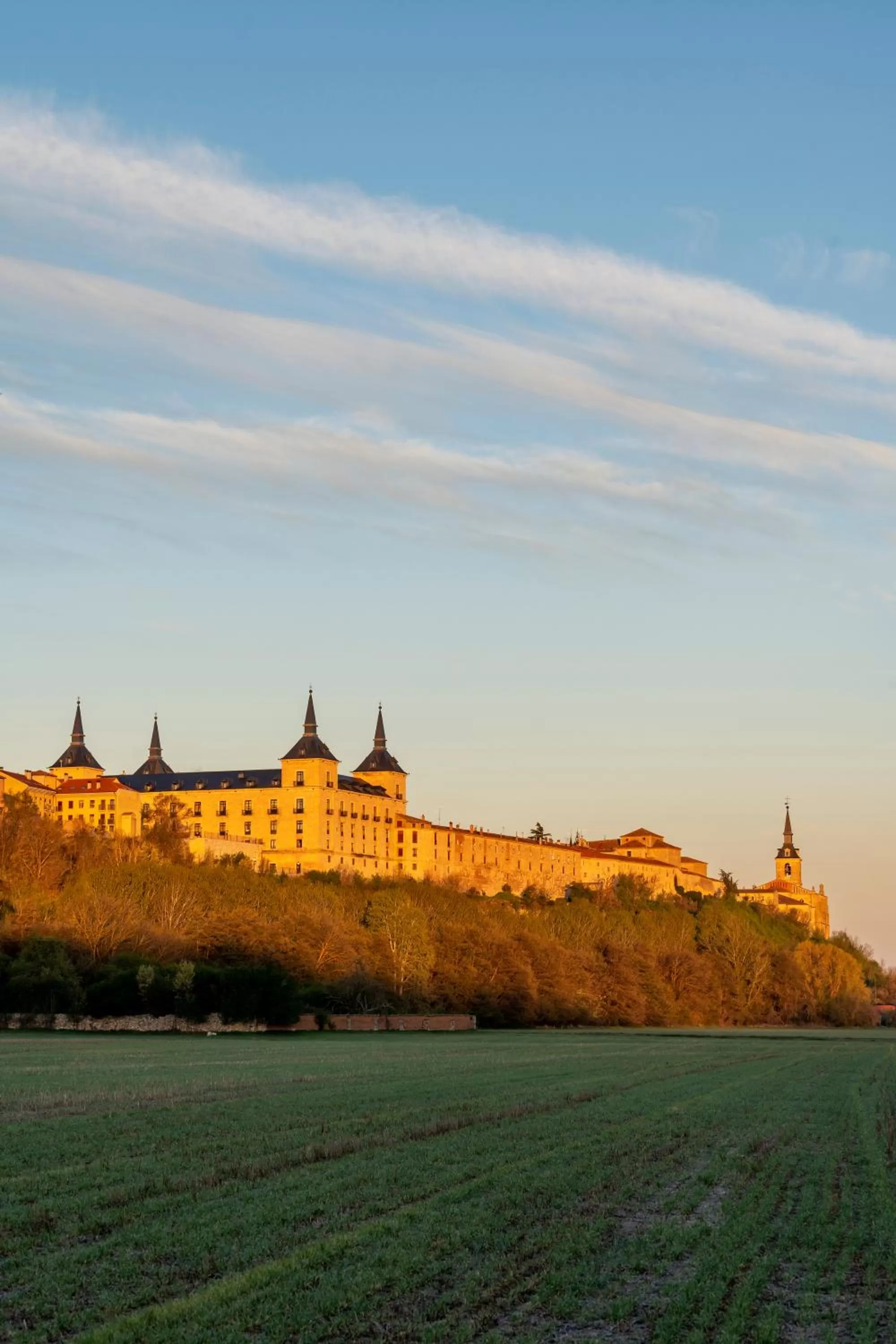 Property building in Parador de Lerma