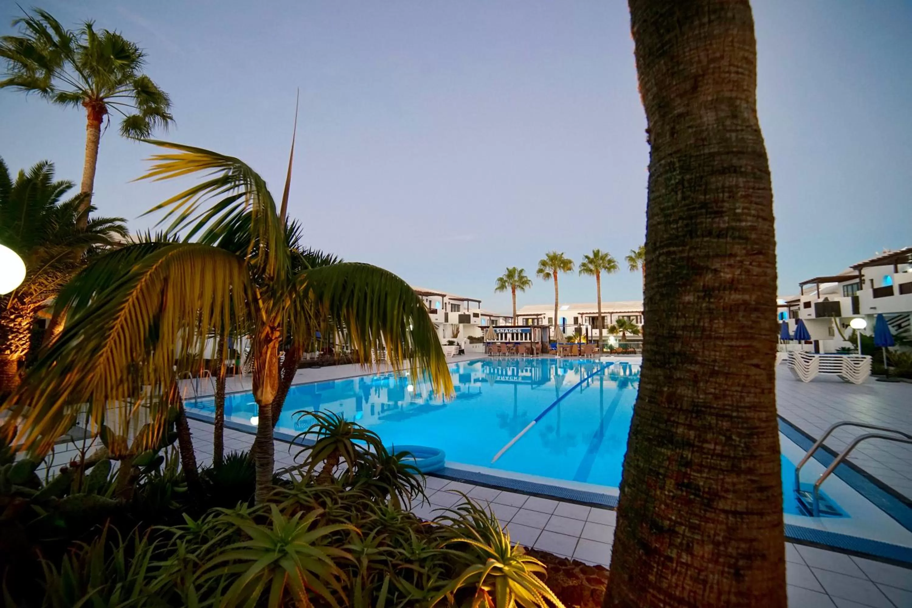 Pool view in Plaza Azul