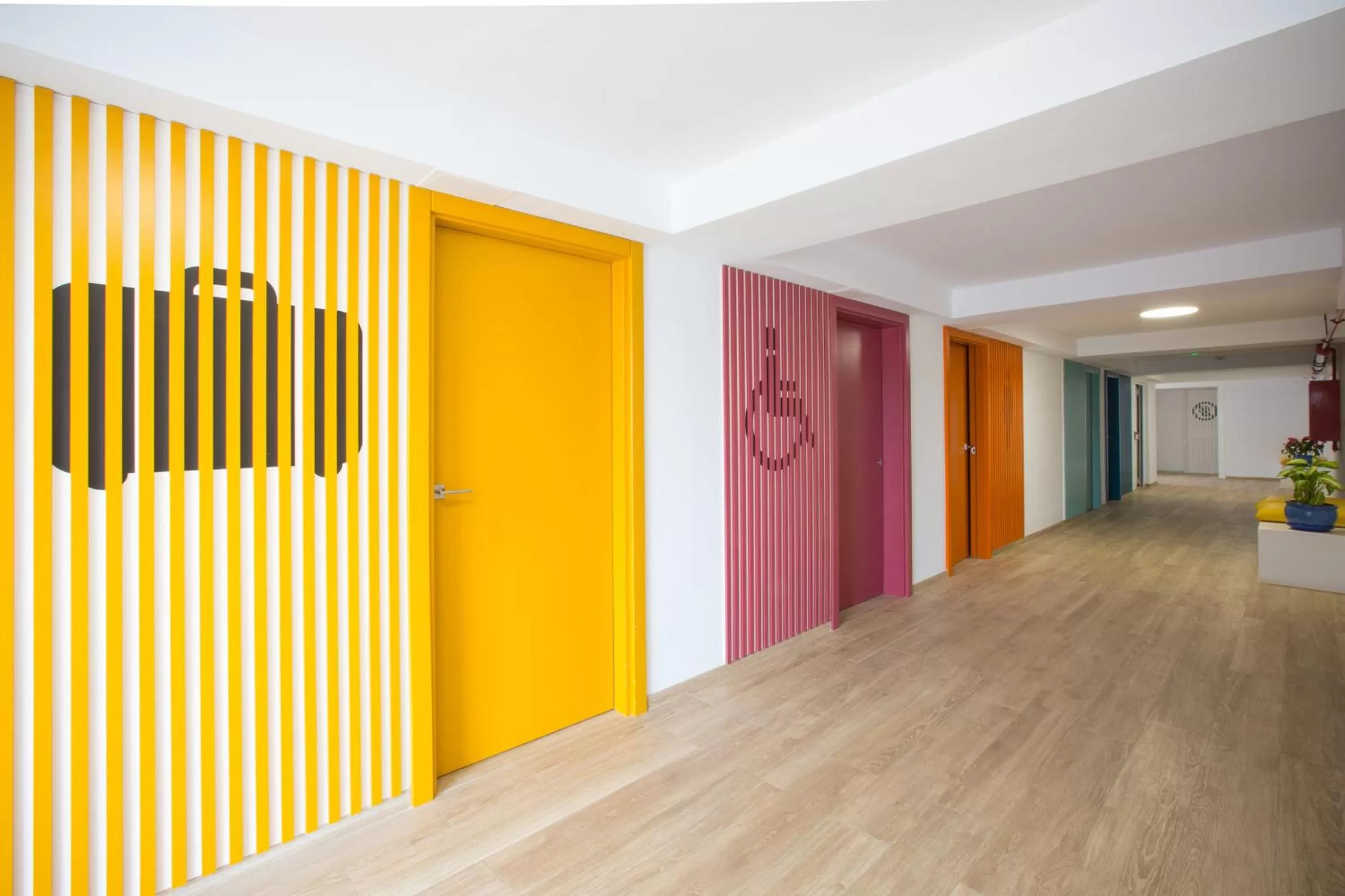 Area and facilities in Nazaret Apartments