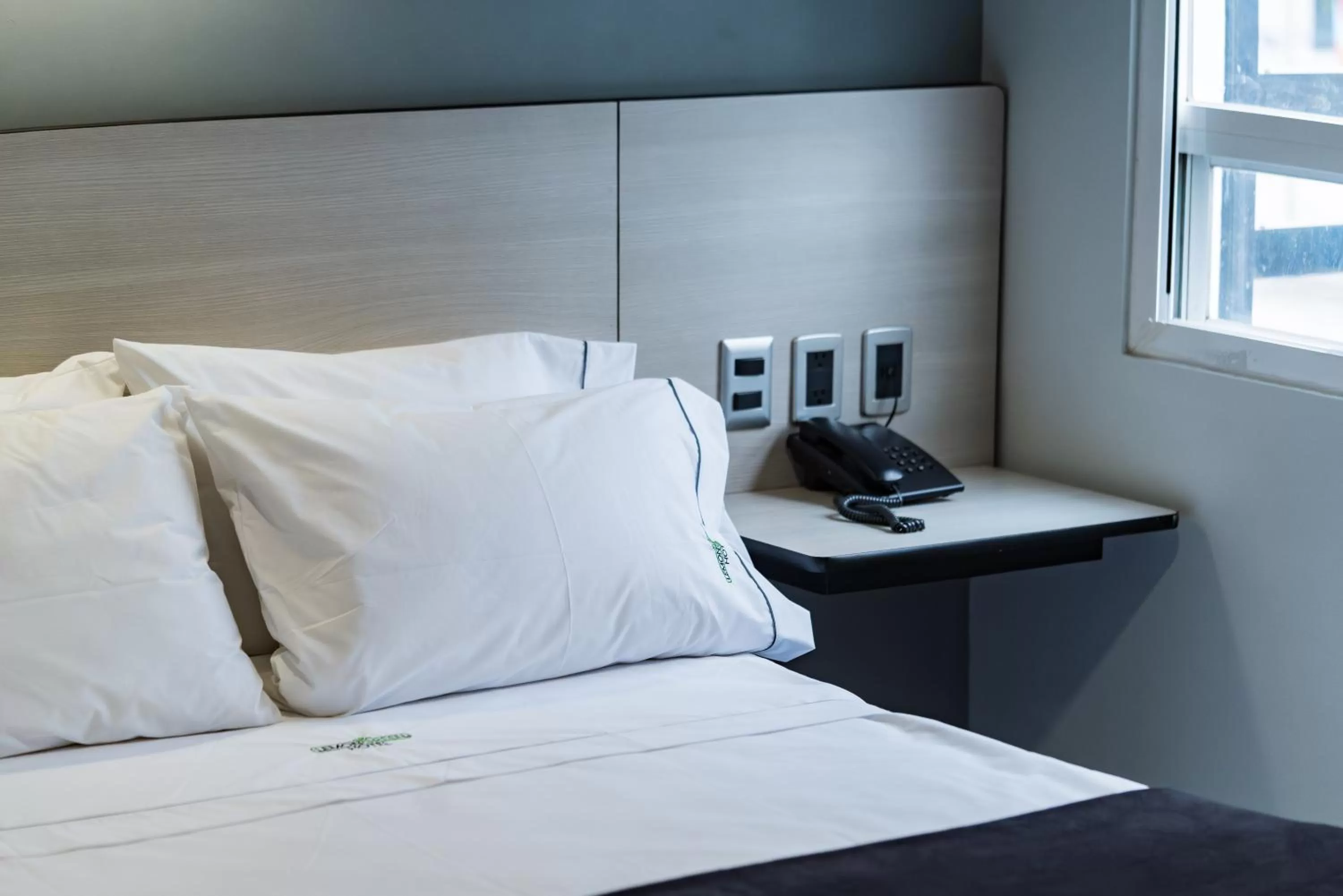Bedroom, Bed in HOTEL LEMON GREEN -Zona Expo Frente al Centro de Convenciones