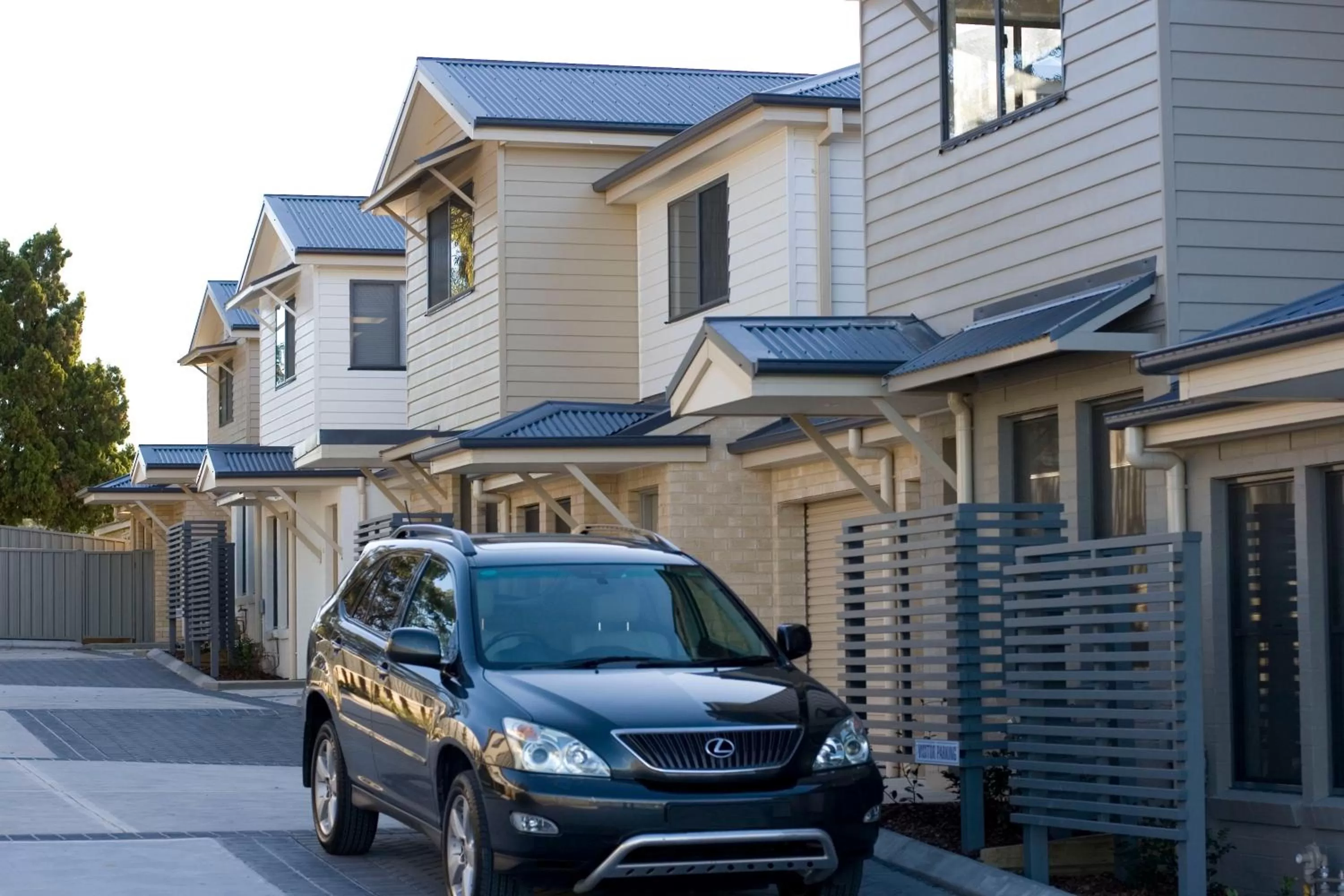 Facade/entrance in Cardiff Executive Apartments
