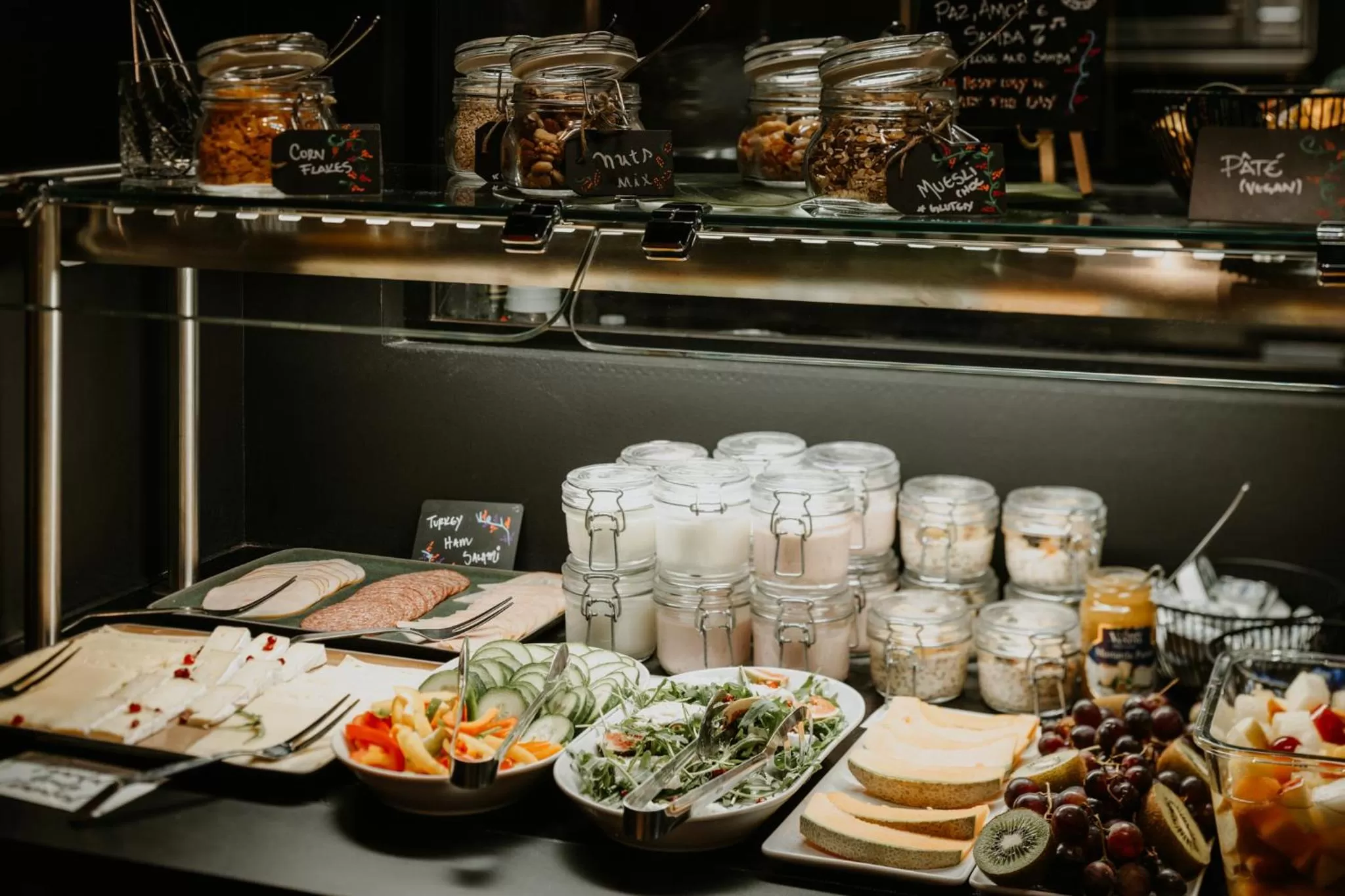 Buffet breakfast in Rioca Vienna Posto 2