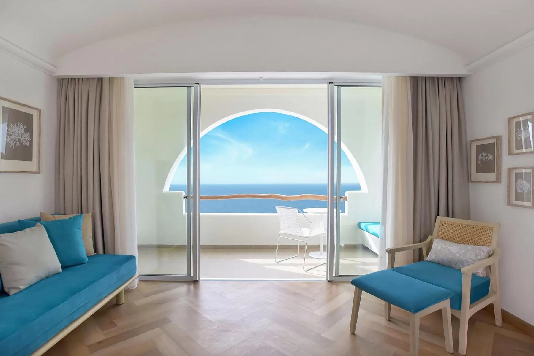 View (from property/room), Bed in Royal Avila Boutique Resort