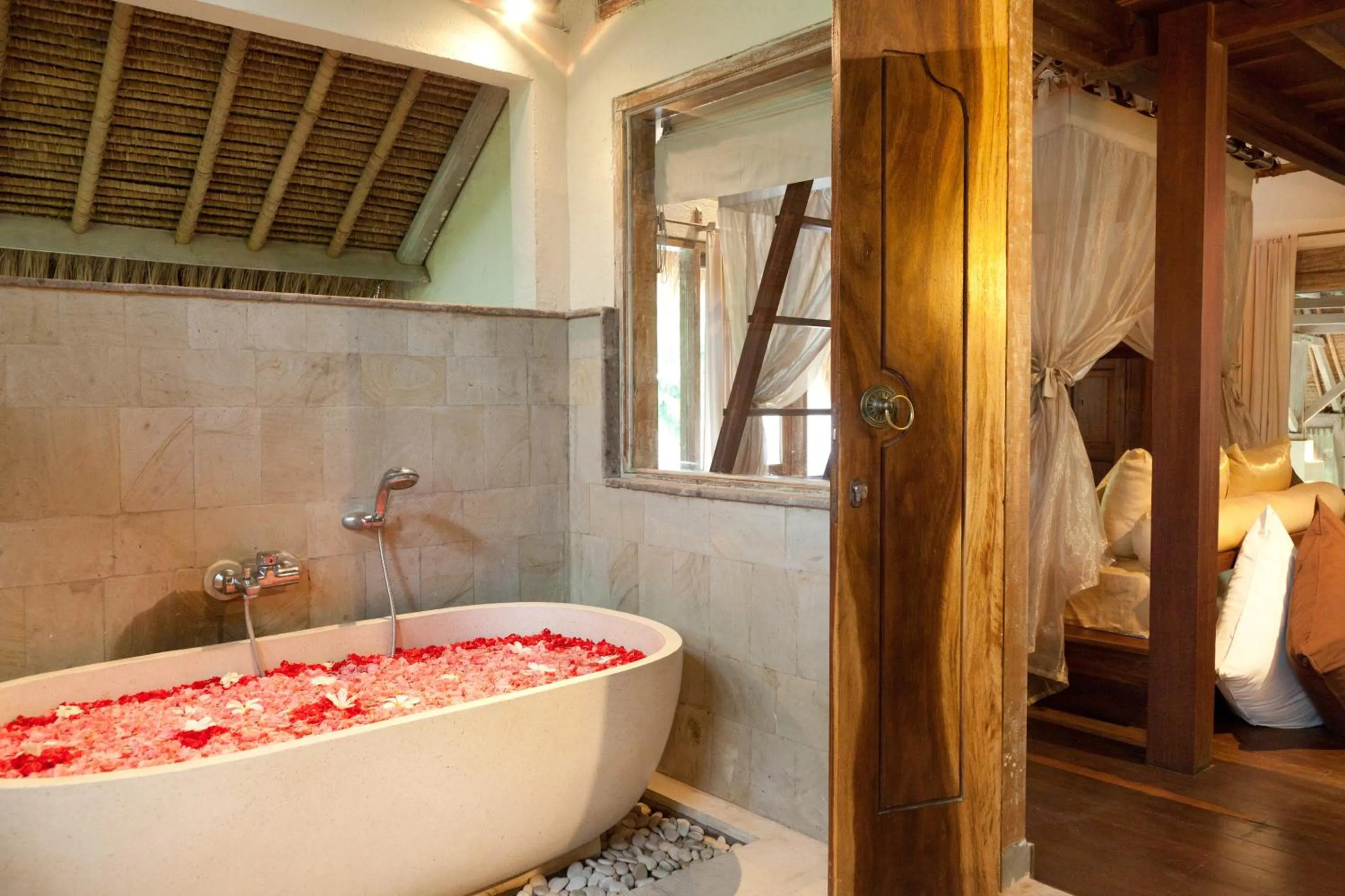 Shower in Villa Mathis