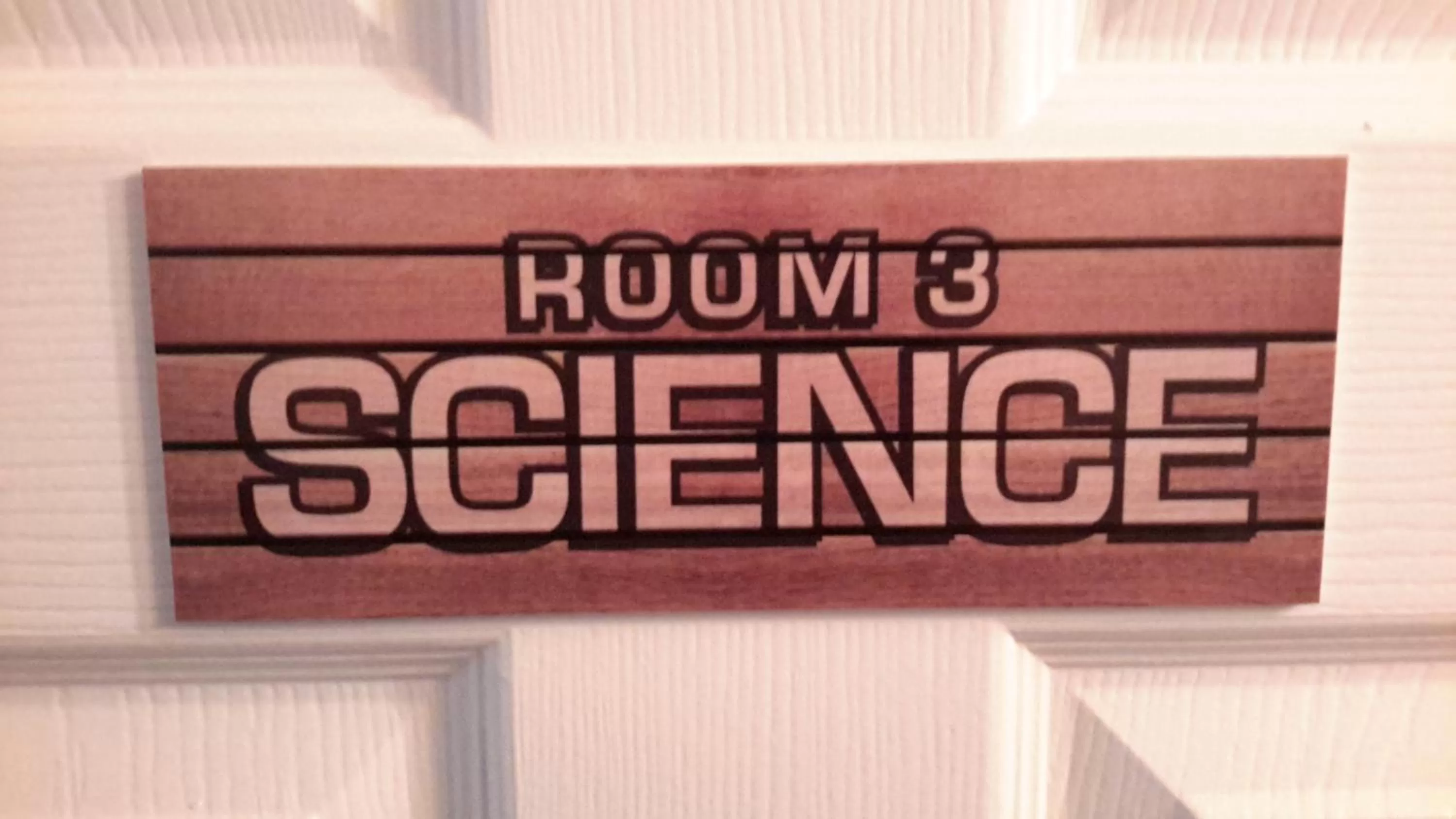 Text overlay in The School House