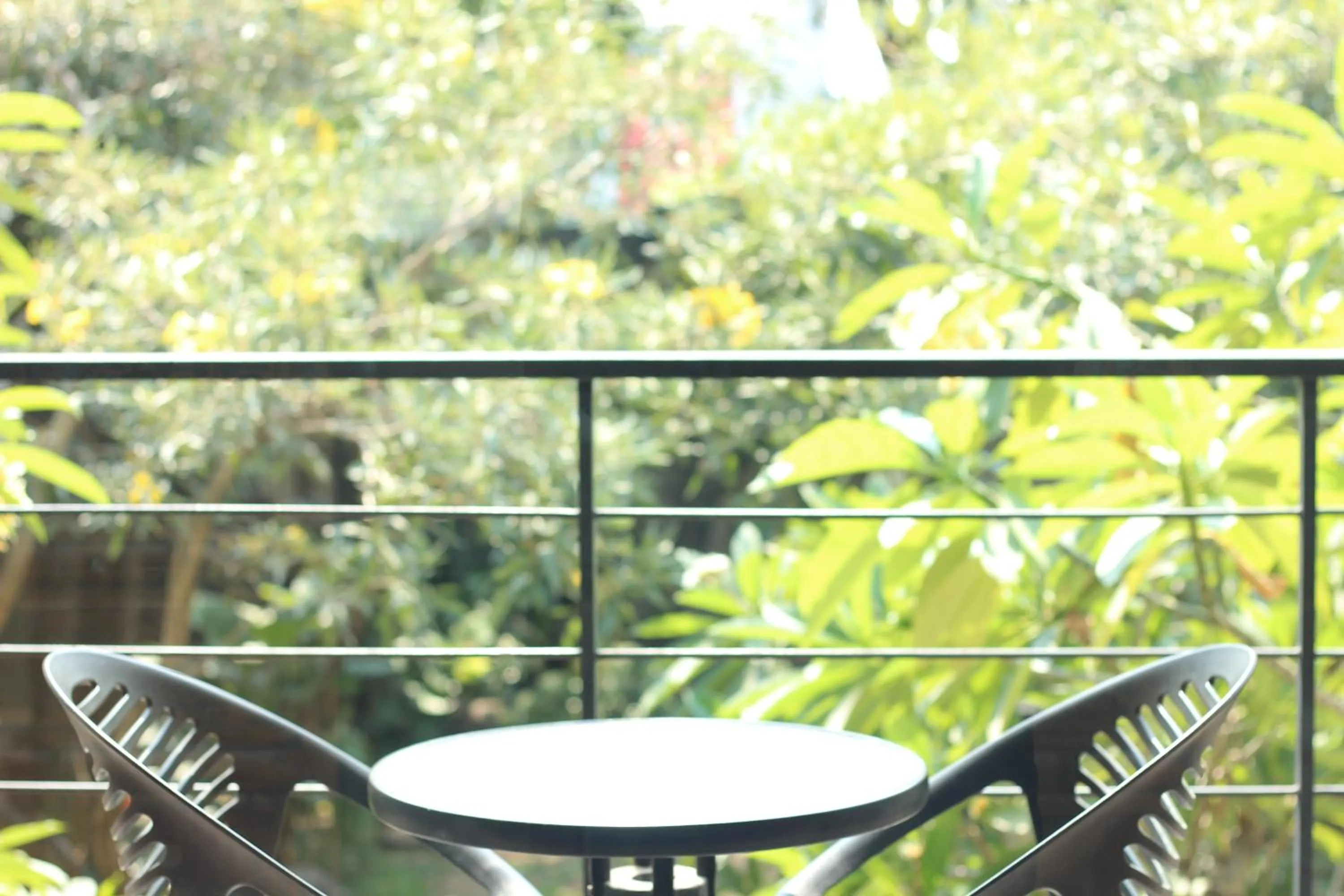 Balcony/Terrace in Bale Ocasa by Behomy