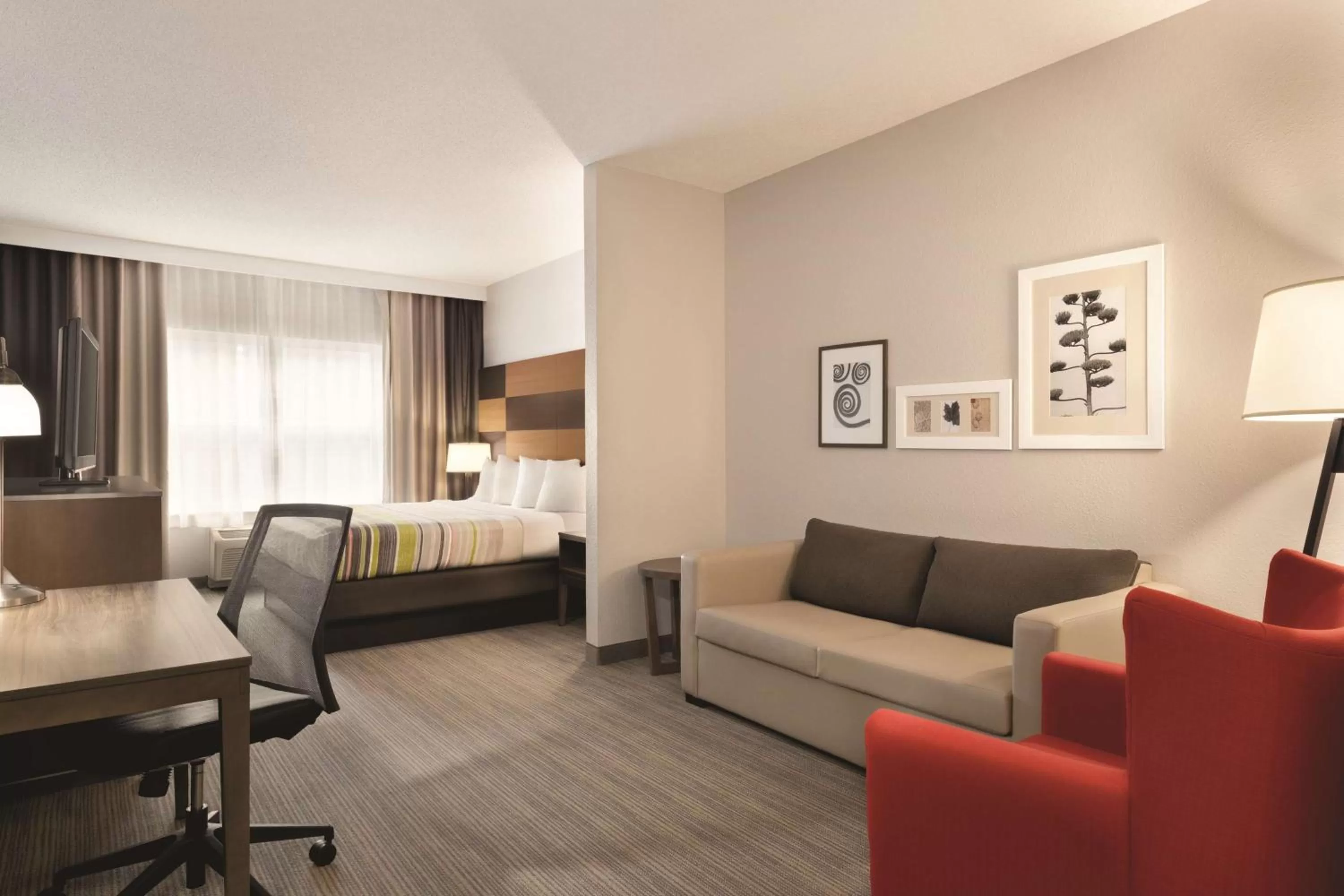 King Studio Suite - Non-Smoking in Country Inn & Suites by Radisson, Boone, NC