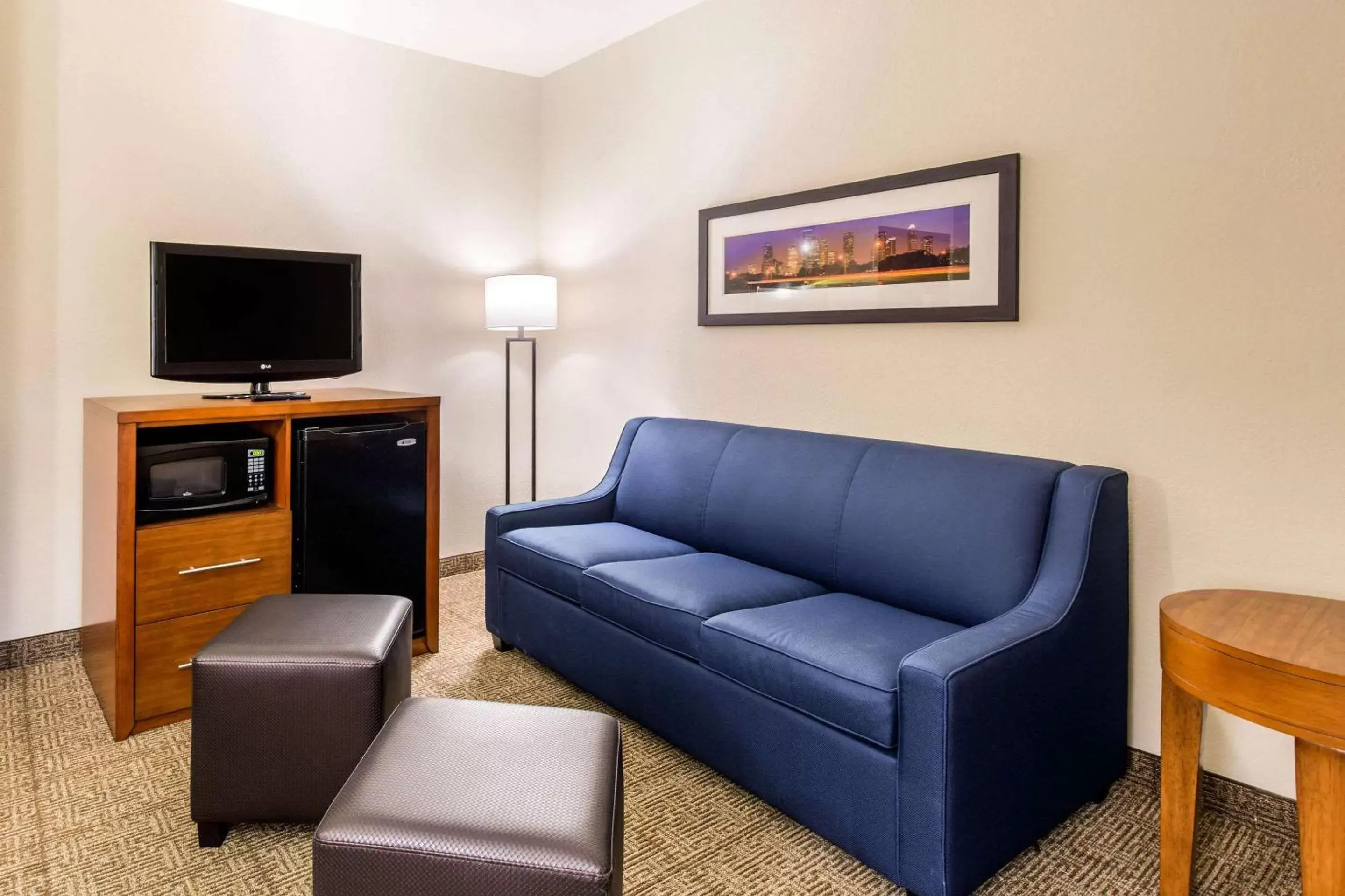 King Suite - Non-Smoking in Comfort Inn & Suites IAH Bush Airport – East King Suite - Non-Smoking in Comfort Inn & Suites IAH Bush Airport – East