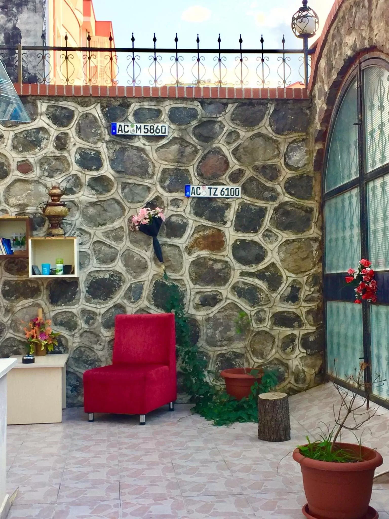 Facade/entrance in The Twins Apartmens