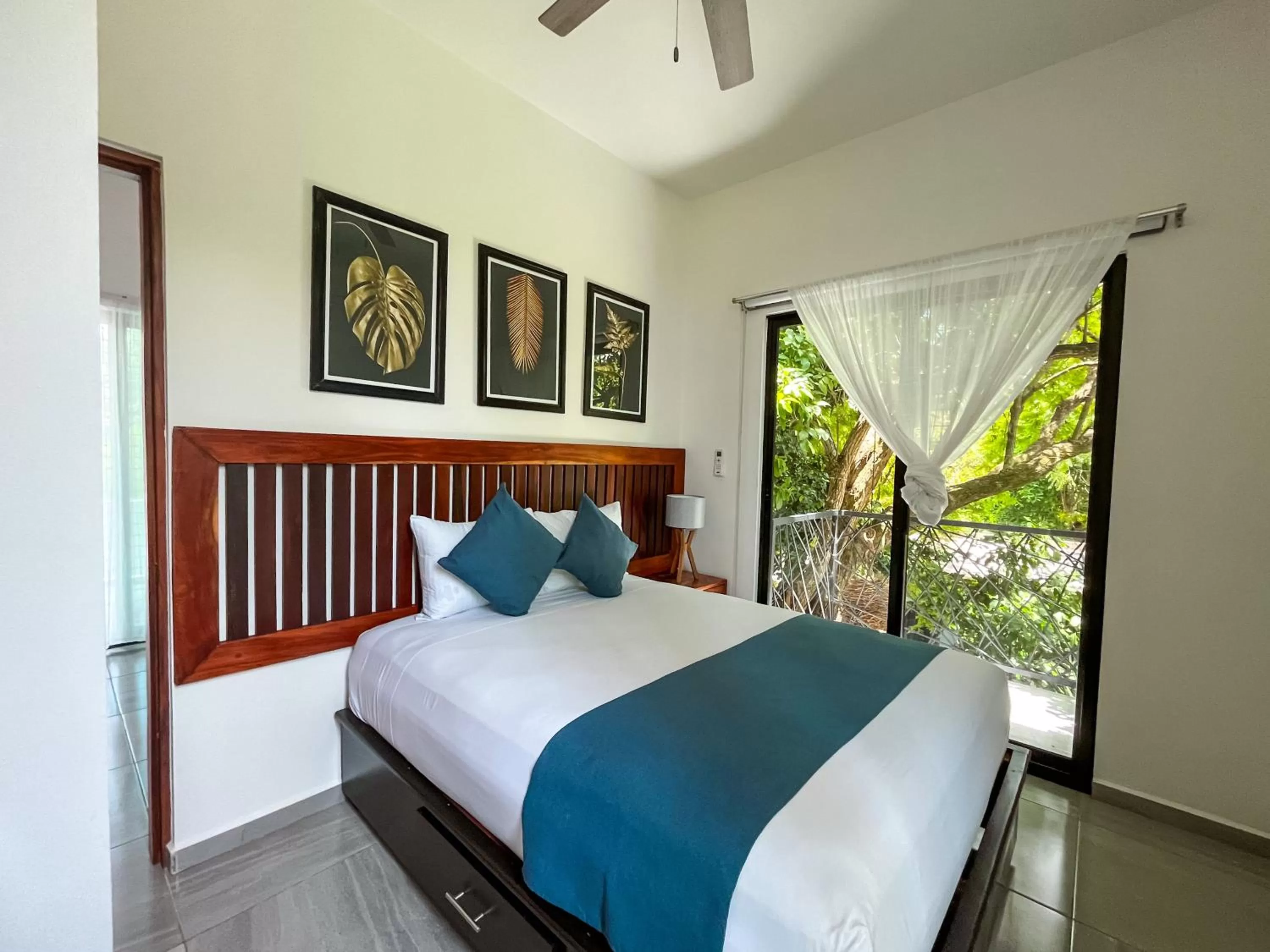 Bed in HOTEL KOOKAY VALLADOLID