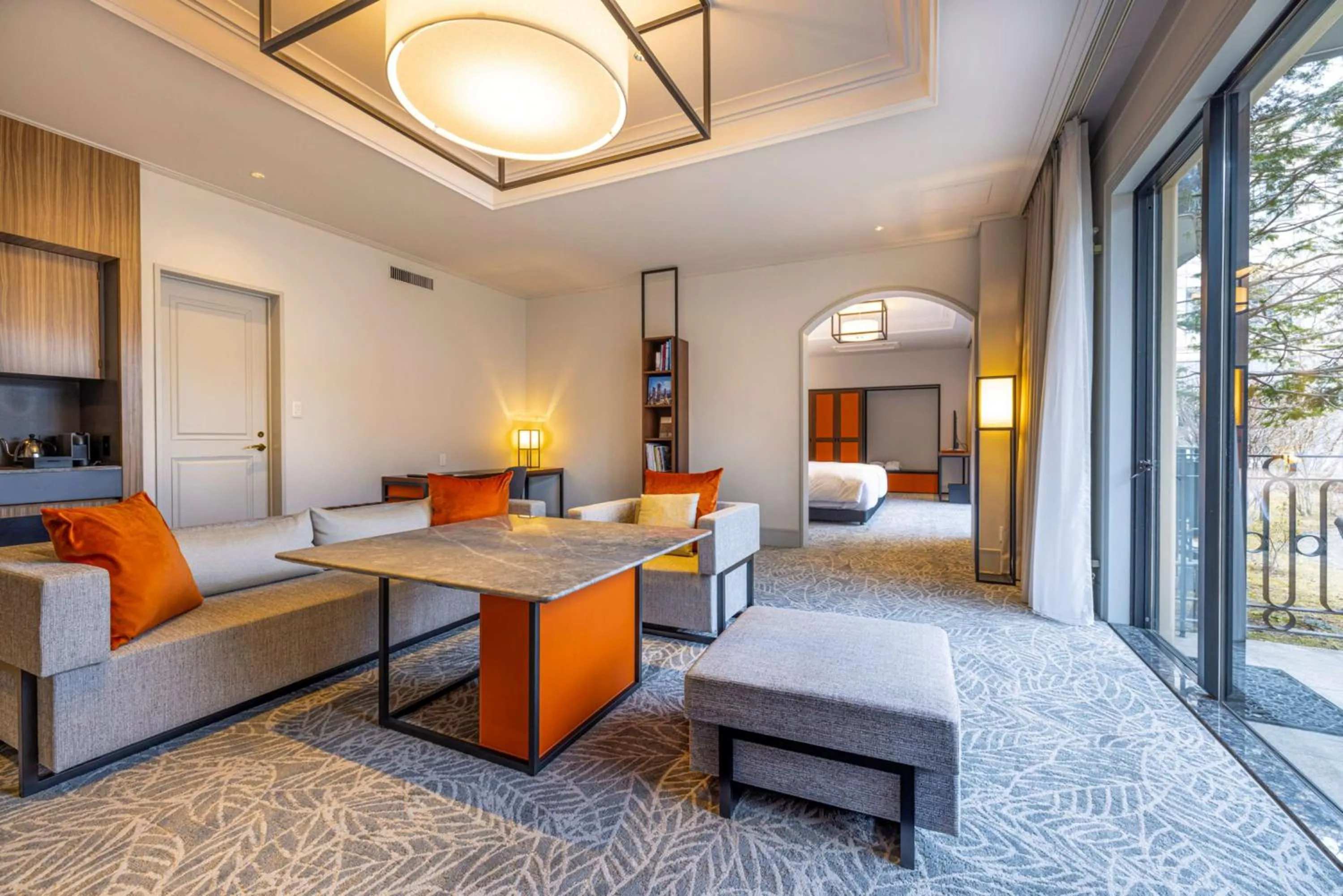 Living room, Bed in Kyukaruizawa Kikyo, Curio Collection by Hilton