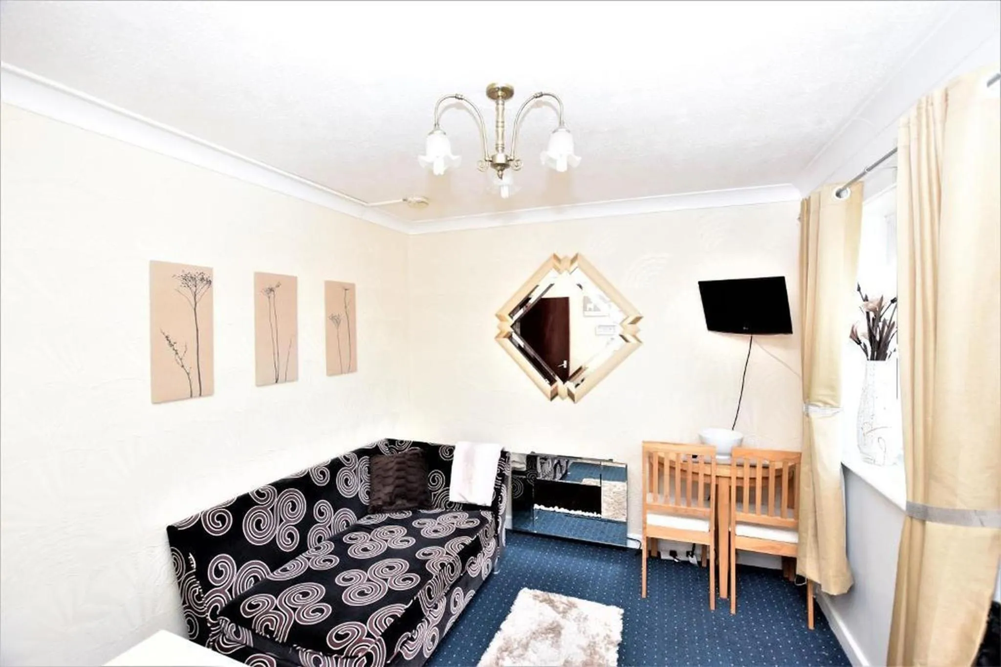 Living room in Bridle Lodge Apartments