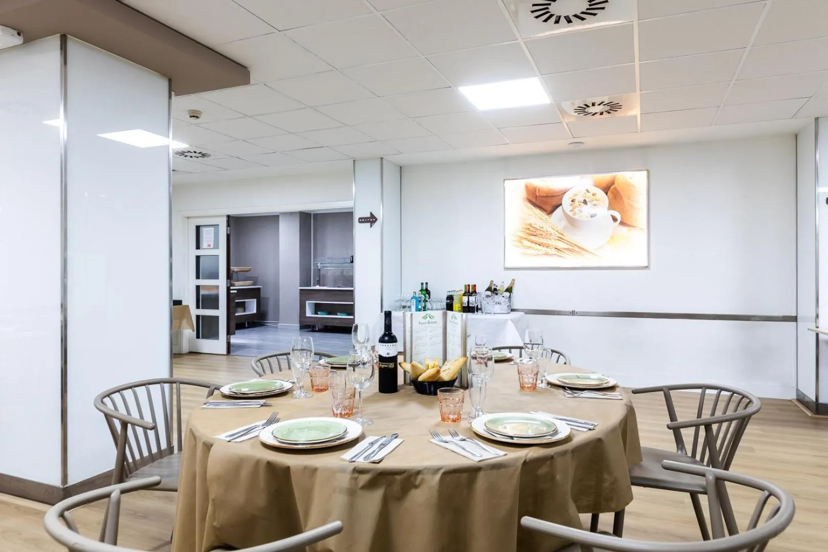 Dining area in Sweet Hotel Renasa