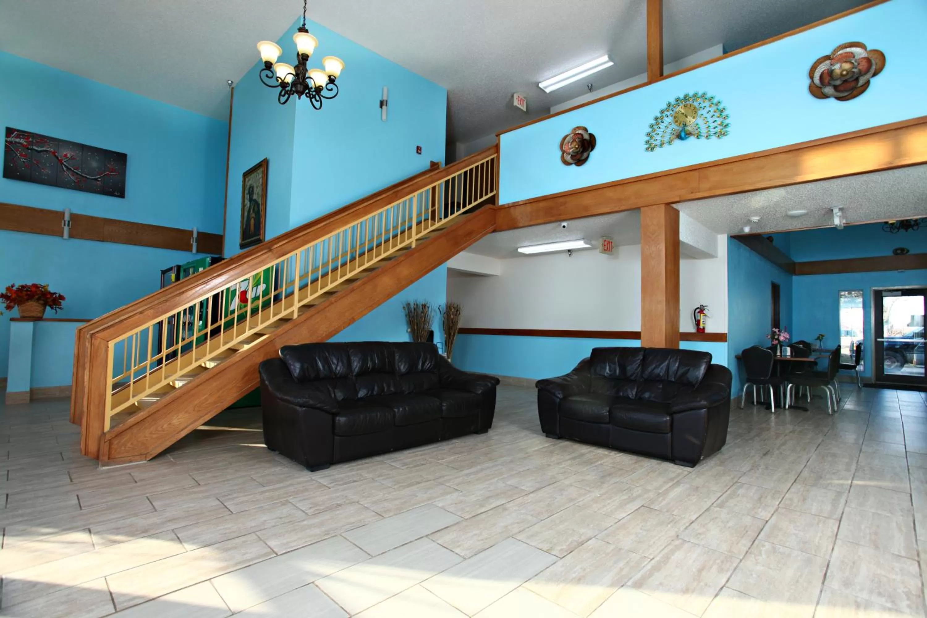 Facade/entrance in Coratel Inn & Suites by Jasper Newton