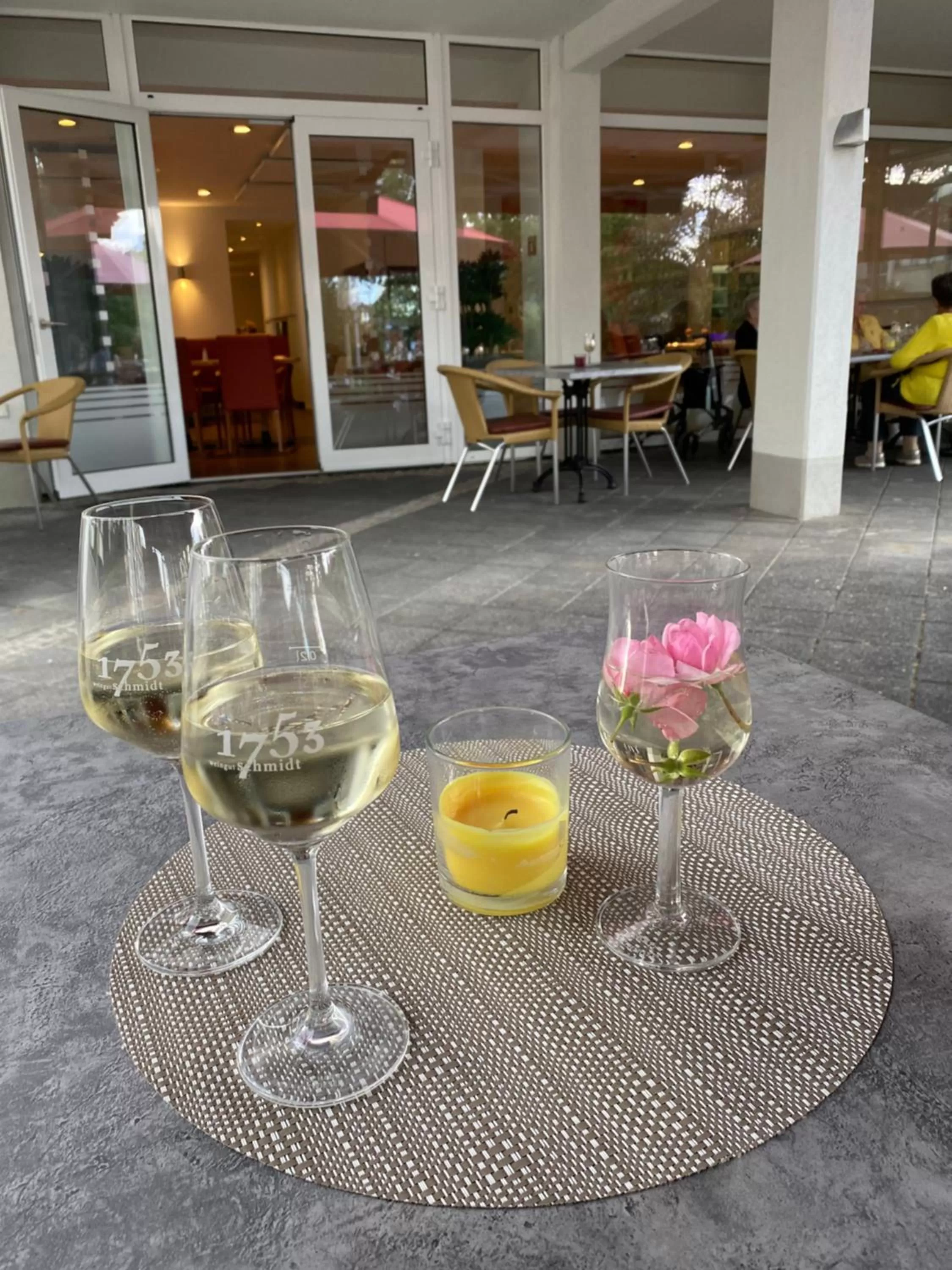 Restaurant/places to eat in Hotel Am Rosenpark