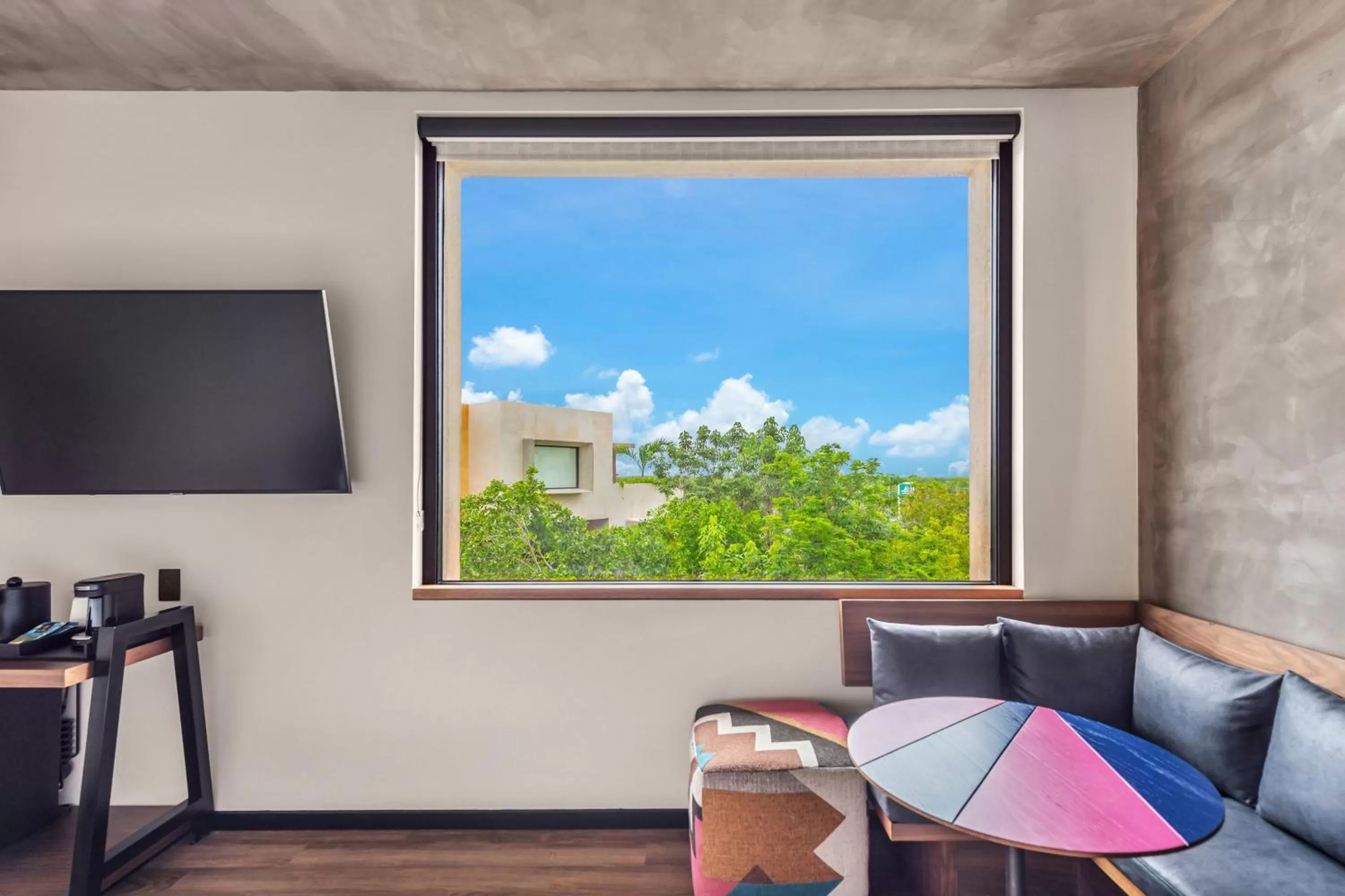 Photo of the whole room in Aloft Tulum