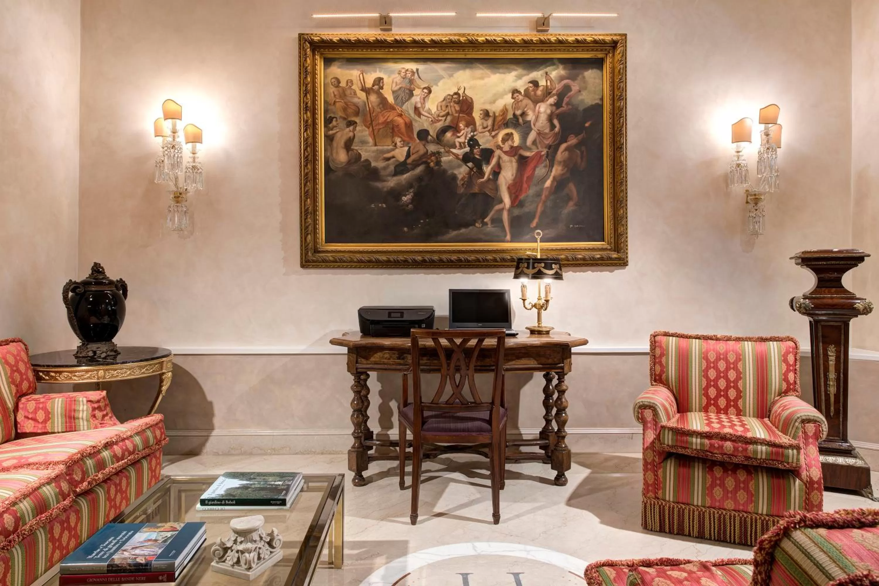 Lobby or reception in Marcella Royal Hotel - Rooftop Garden