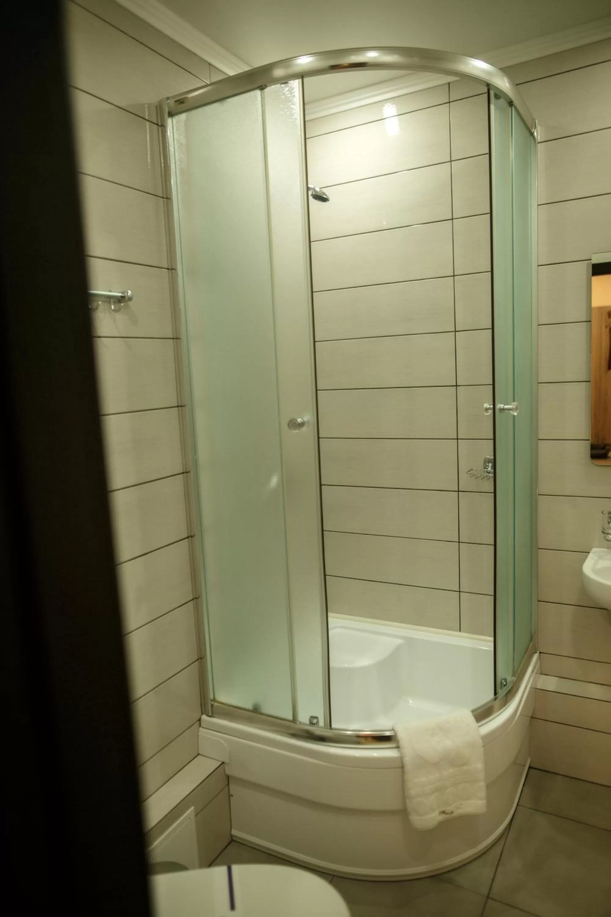 Bathroom in Oberig Hotel