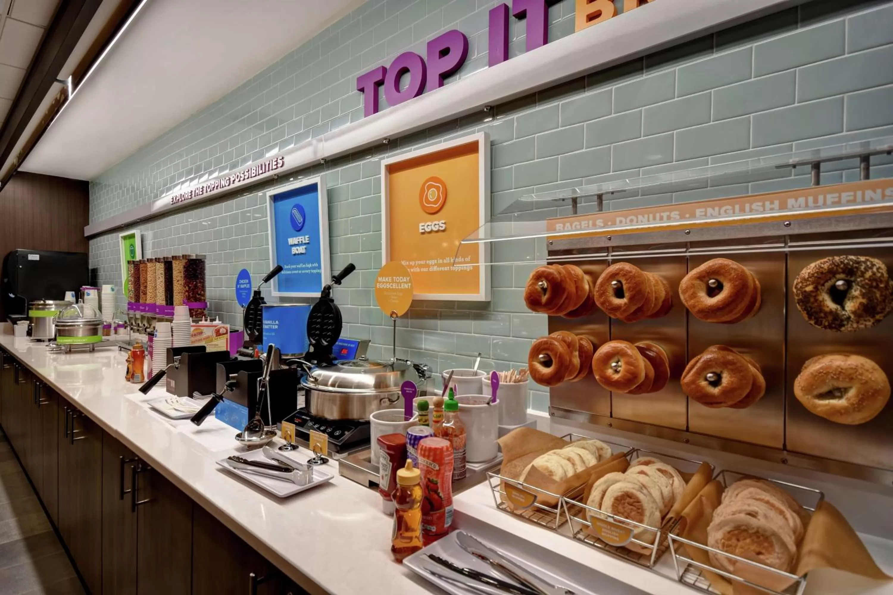 Breakfast in Tru By Hilton Cincinnati Airport South Florence