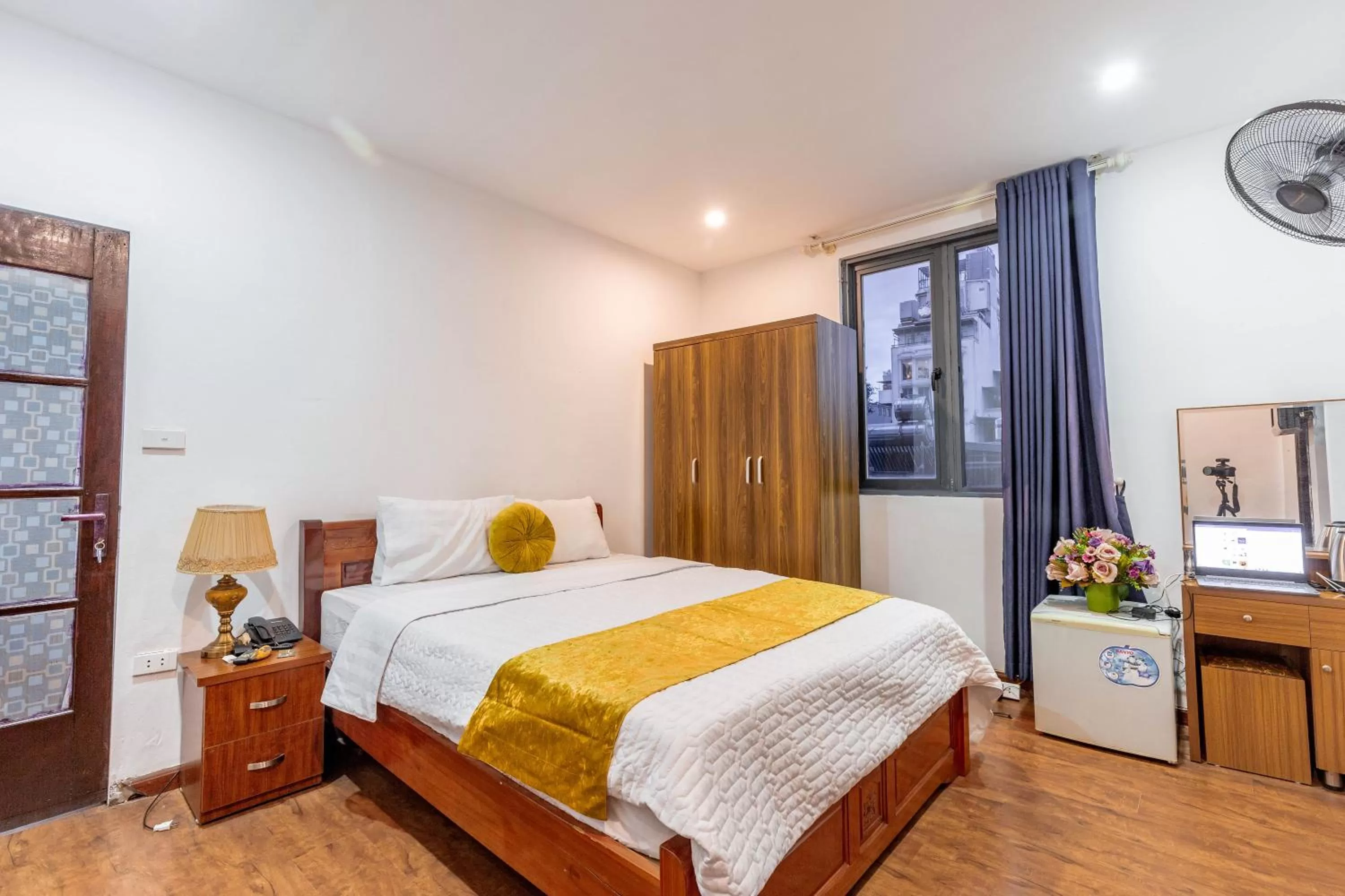 Bed in Hanoi View Legend Hotel