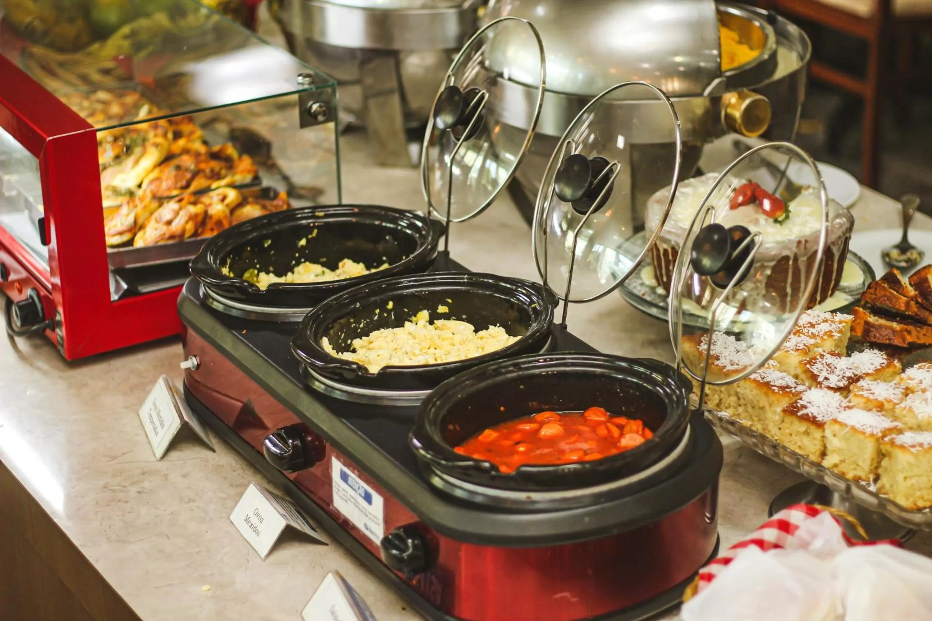 Restaurant/places to eat in Hotel Dan Inn Uberaba & Convenções By Nacional Inn