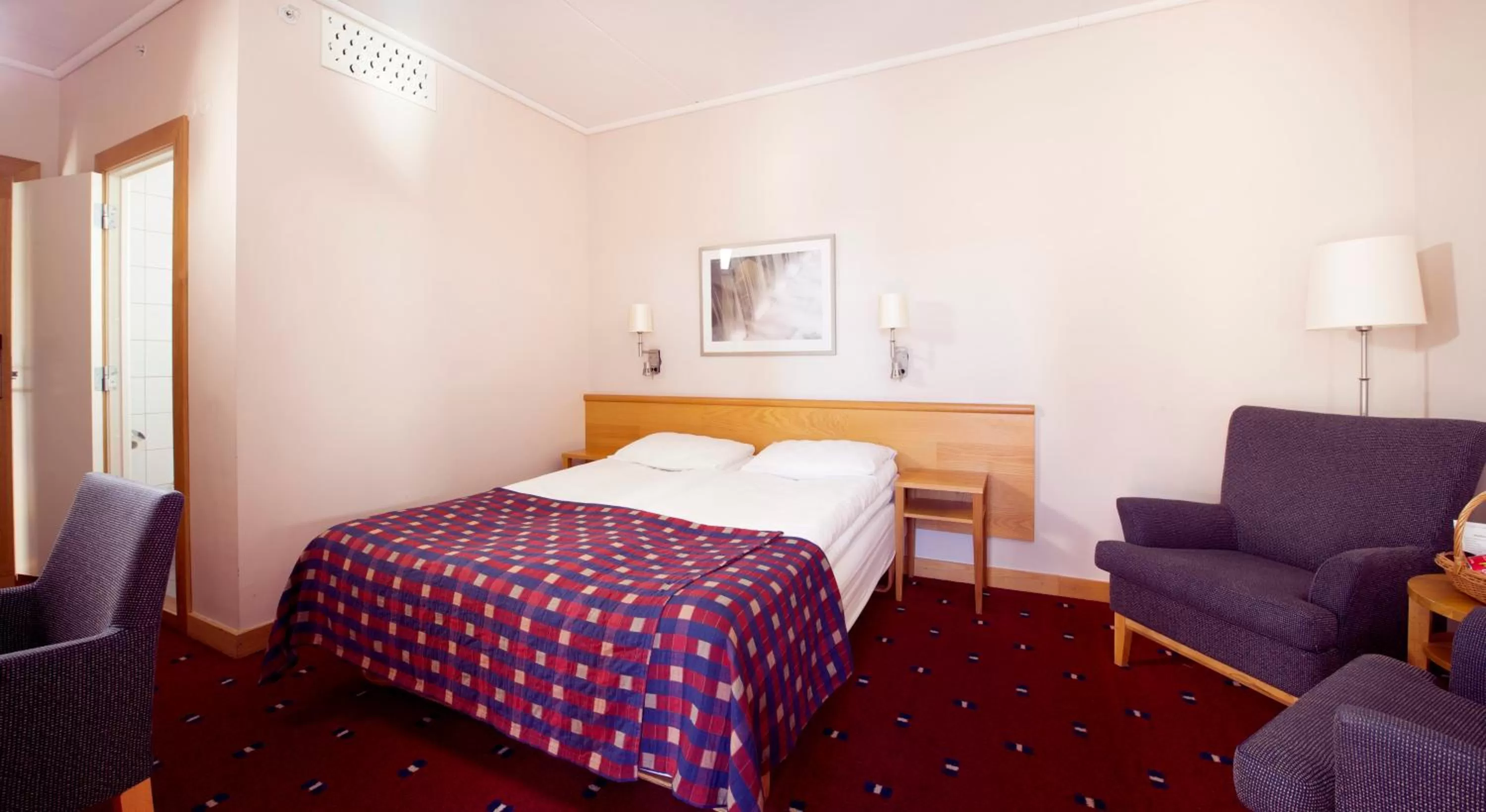 Standard Double Room with Evening Meal in Clarion Collection Hotel Bryggeparken