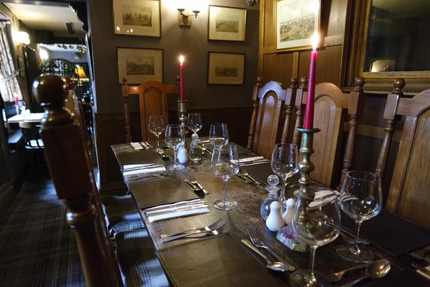 Restaurant/places to eat in The Lamb Inn