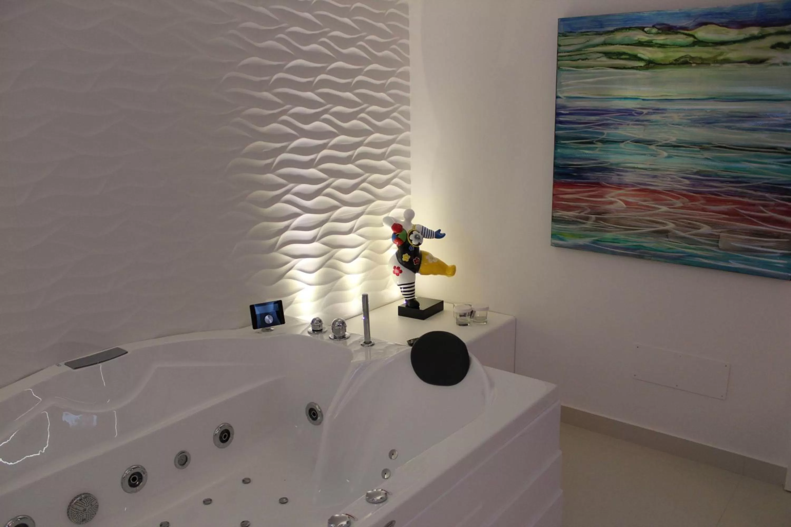 Hot Tub in Best Western Plus Hotel Perla Del Porto