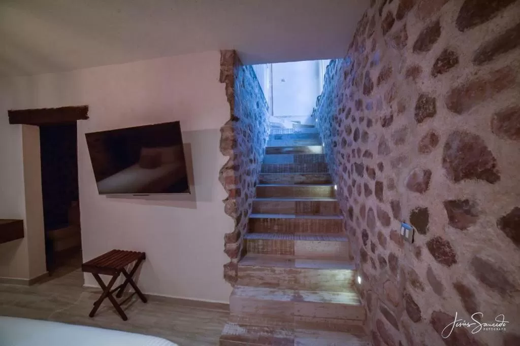 TV and multimedia in Suites Campestres Montebello