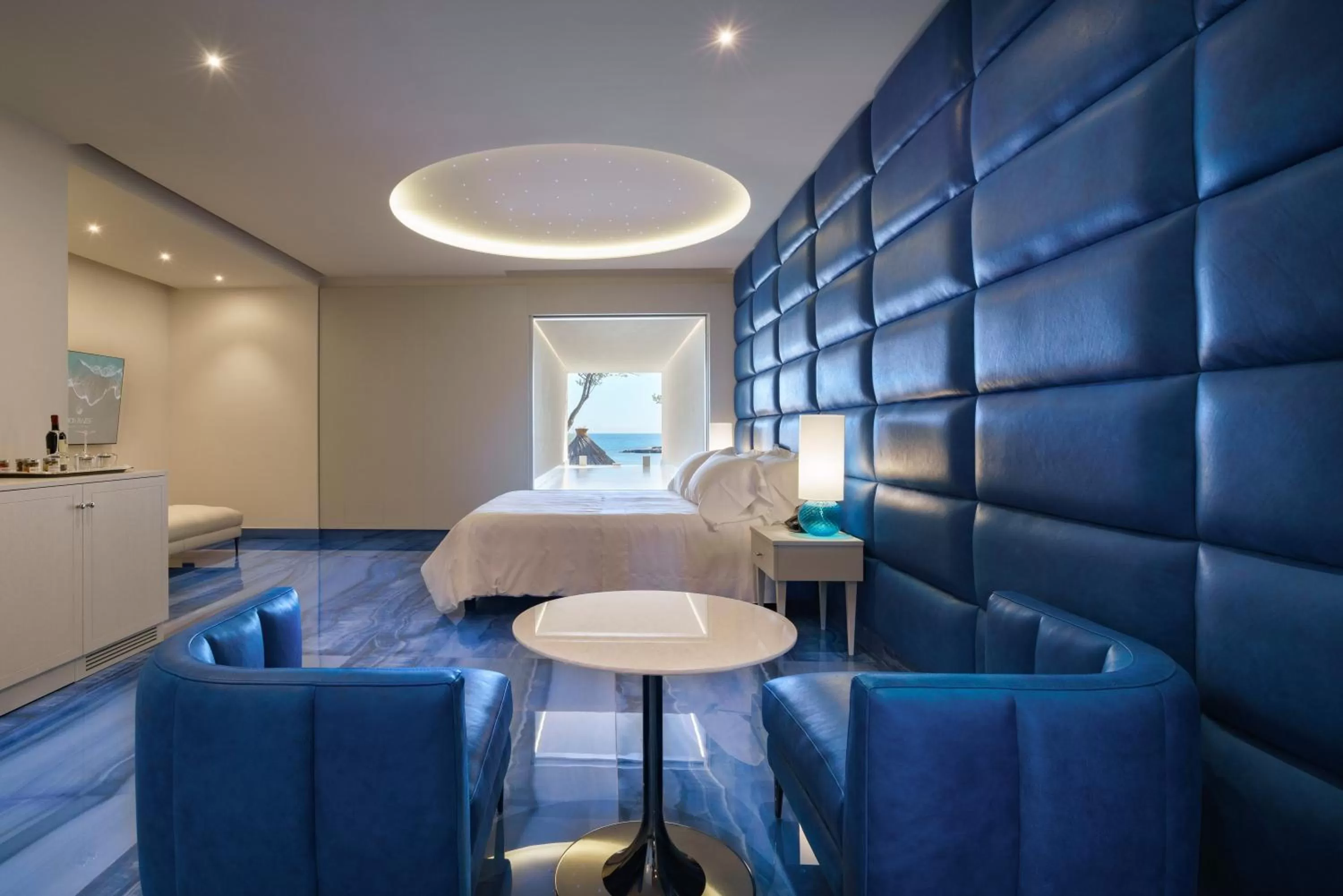 Photo of the whole room in Grotta Palazzese Beach Hotel