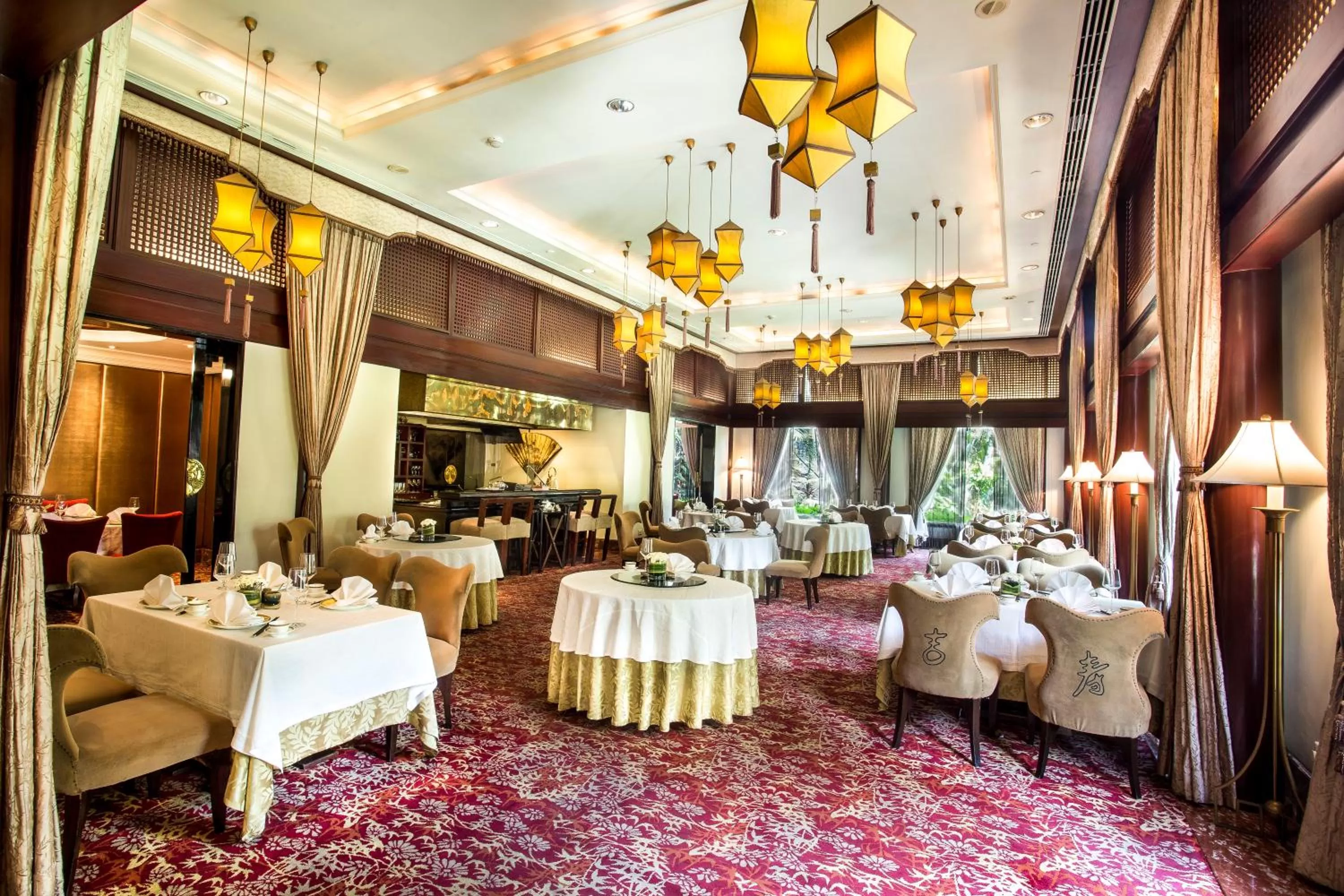 Restaurant/places to eat in Taj Krishna