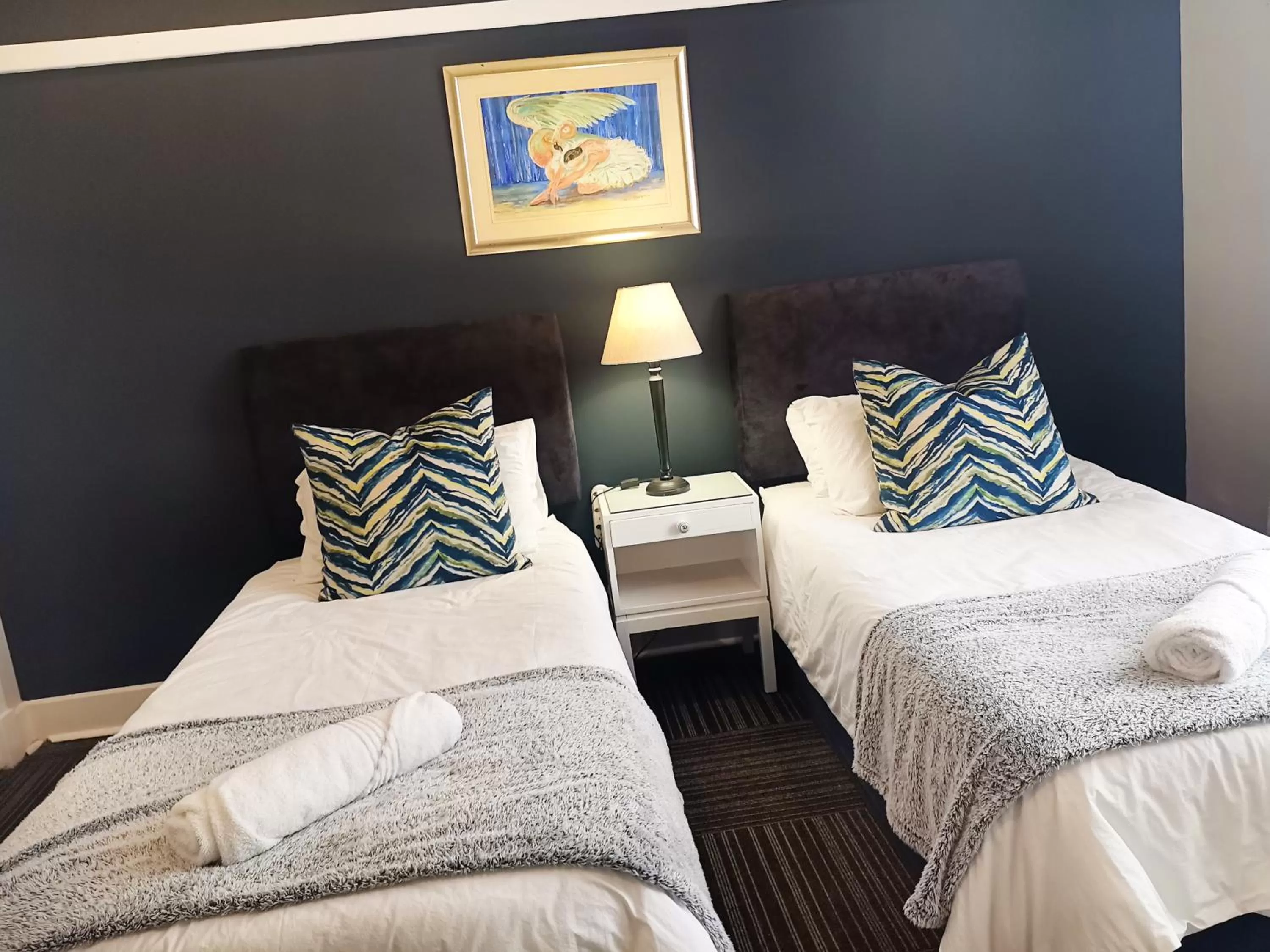 Bed in Thistle Hotel