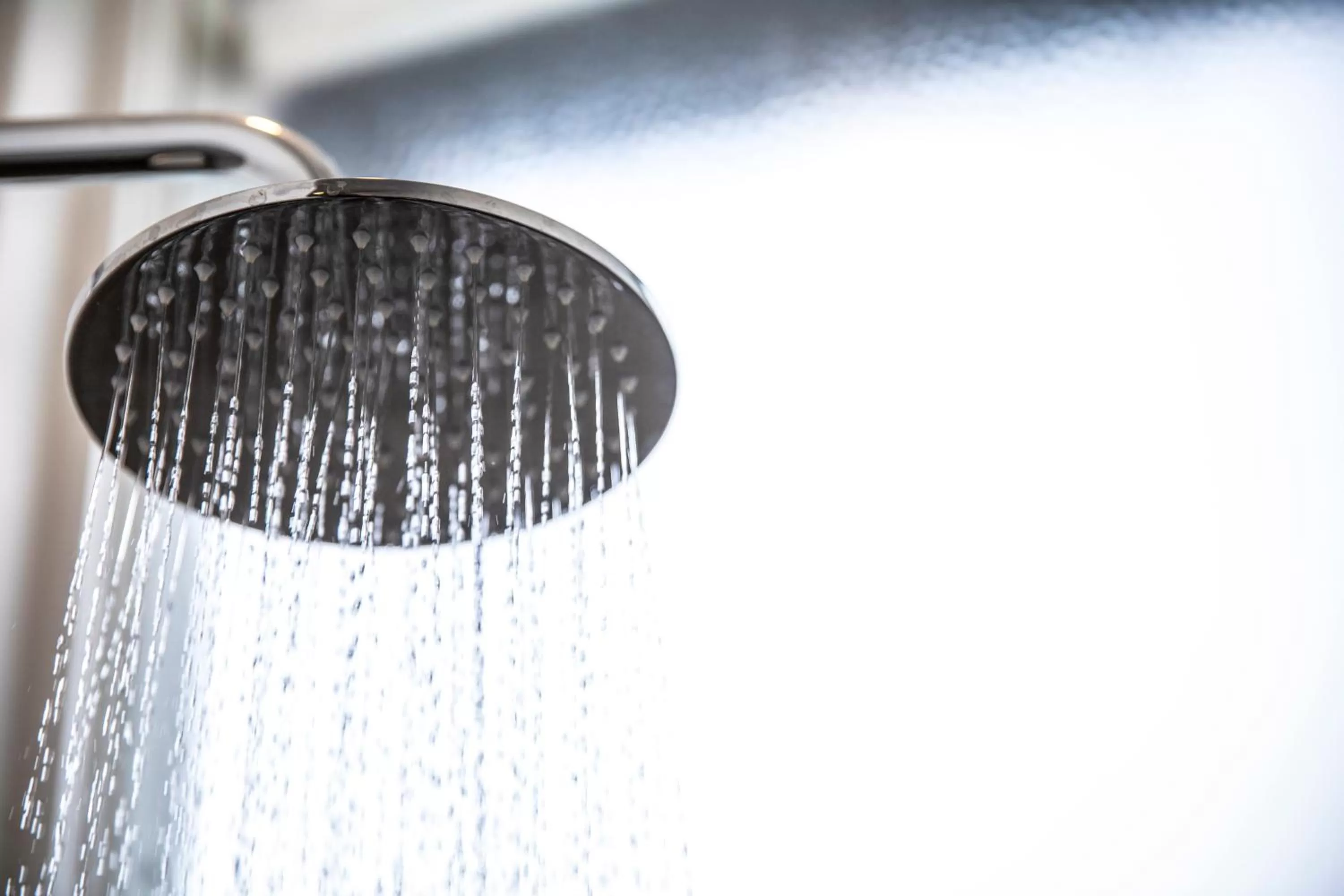 Shower in Nightcap at Ashley Hotel