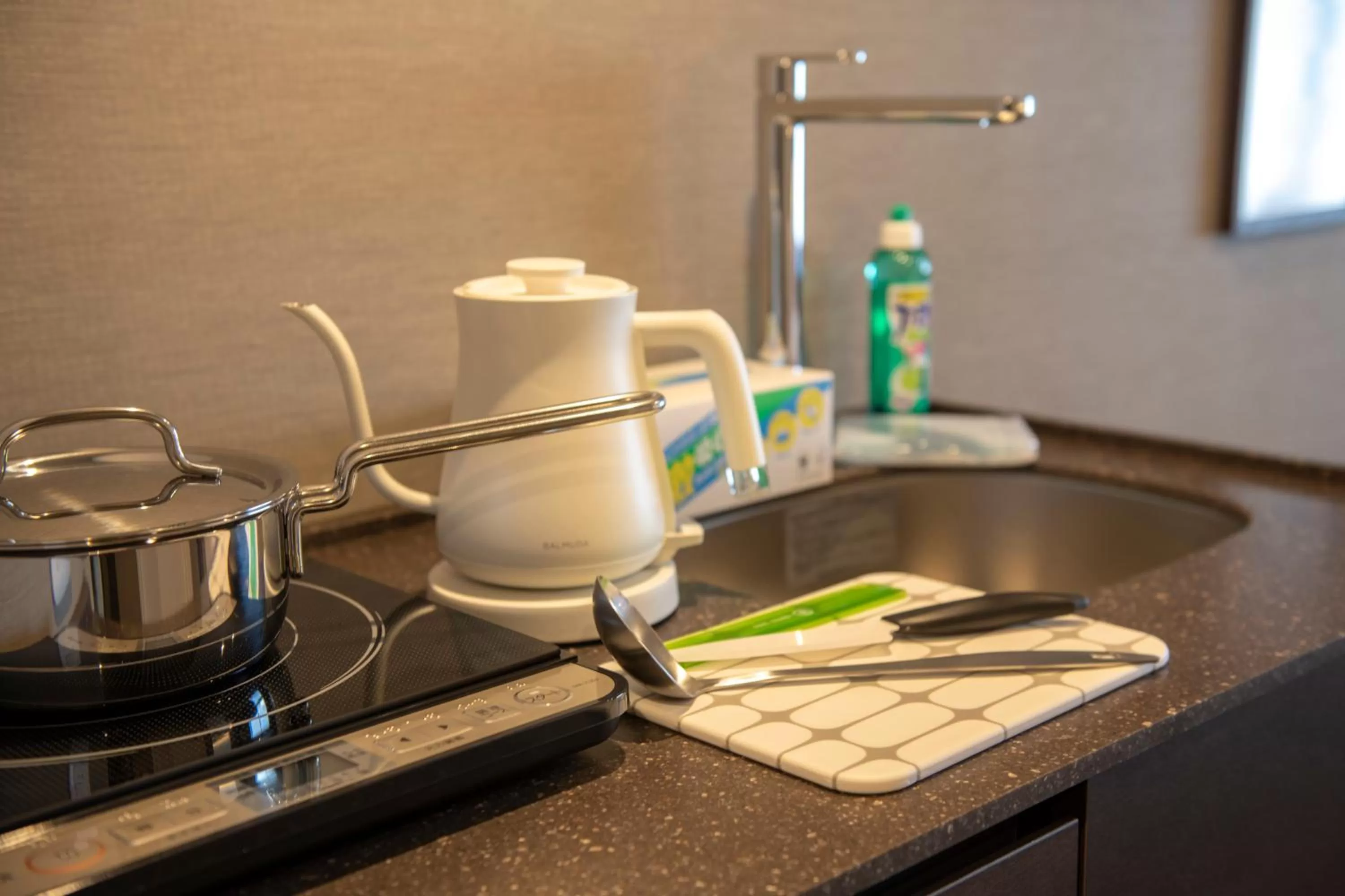 Coffee/tea facilities in Tokyu Stay Kyoto Sakaiza Shijo Kawaramachi