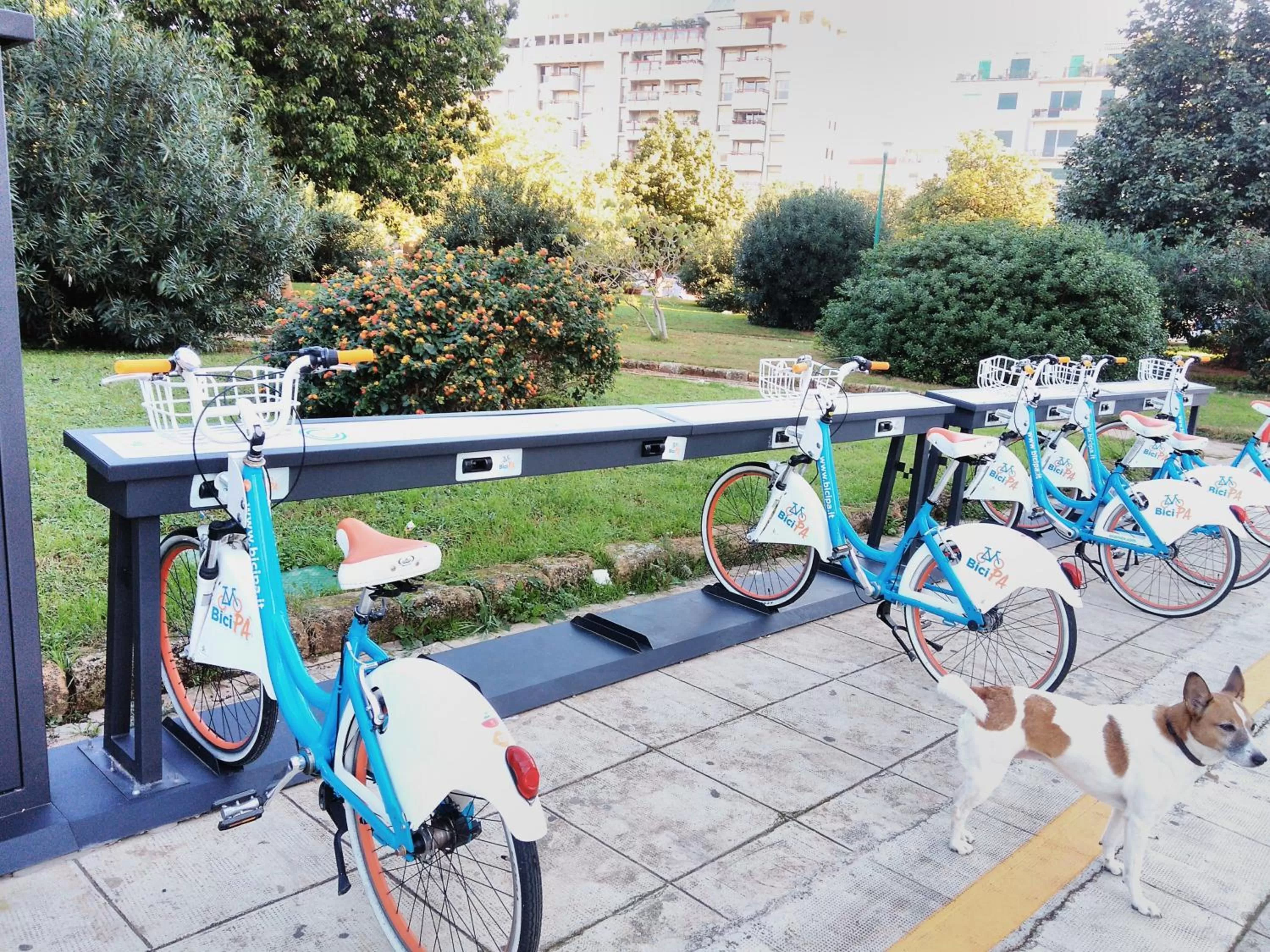 Nearby landmark in 120 Rodionoff Centro- Eleganza e Facilità di Accesso a Aeroporto e Spiaggia Mondello