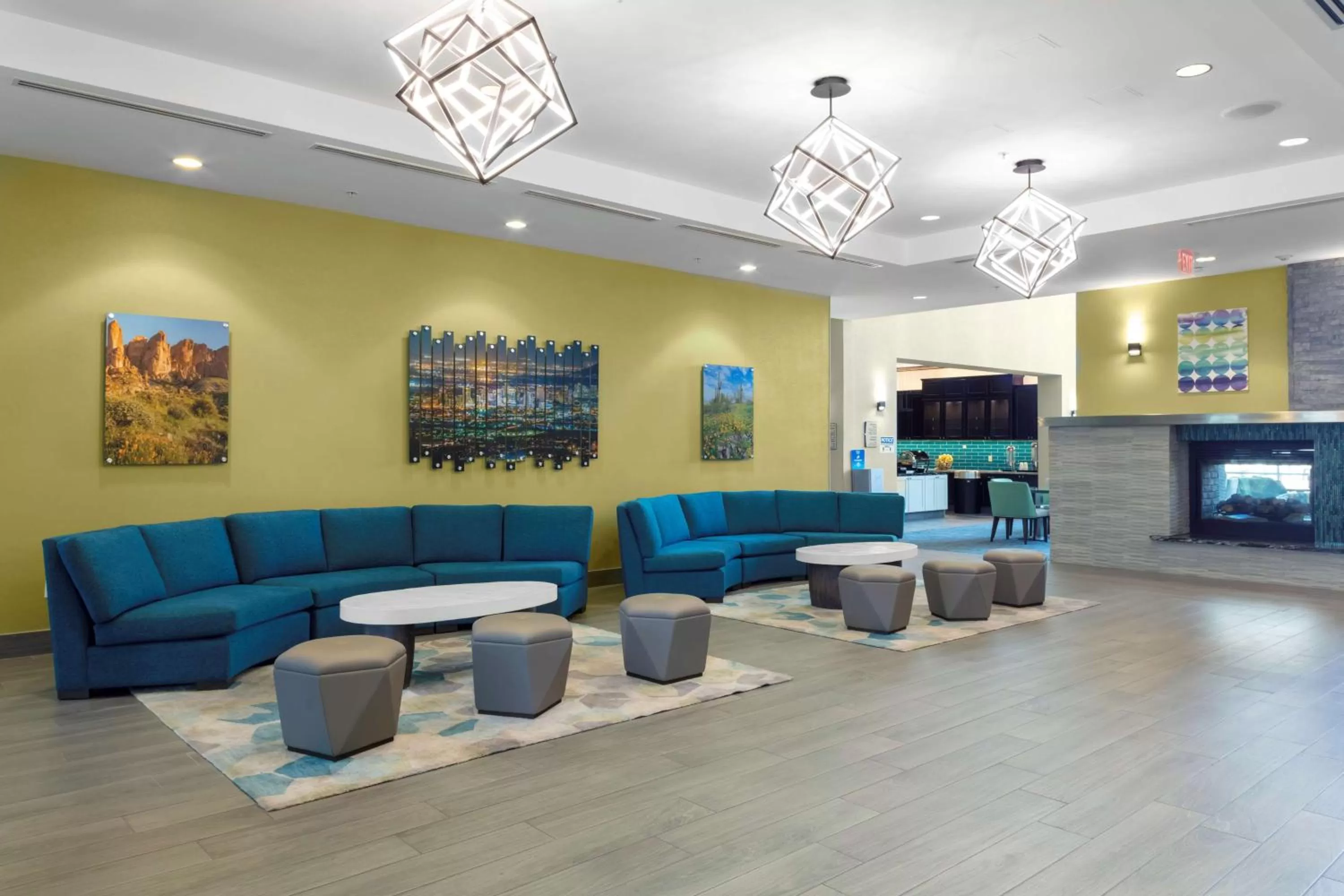 Lobby or reception in Homewood Suites by Hilton Phoenix Airport South