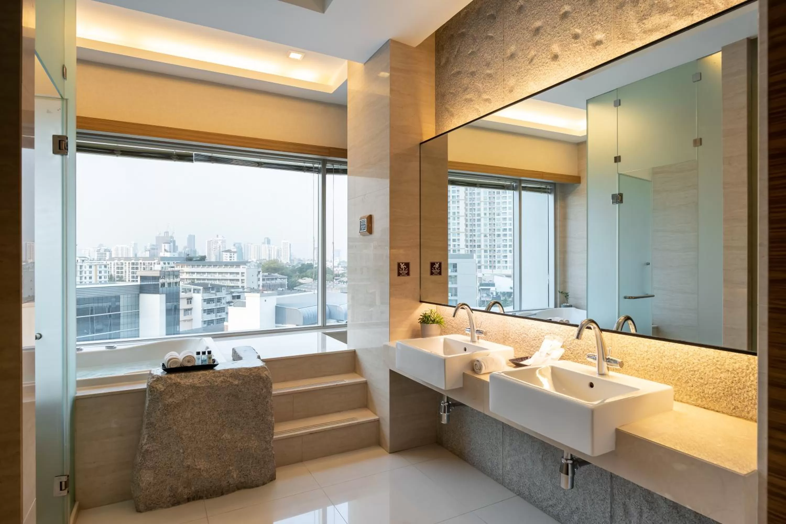 Bathroom in Jasmine Resort Bangkok