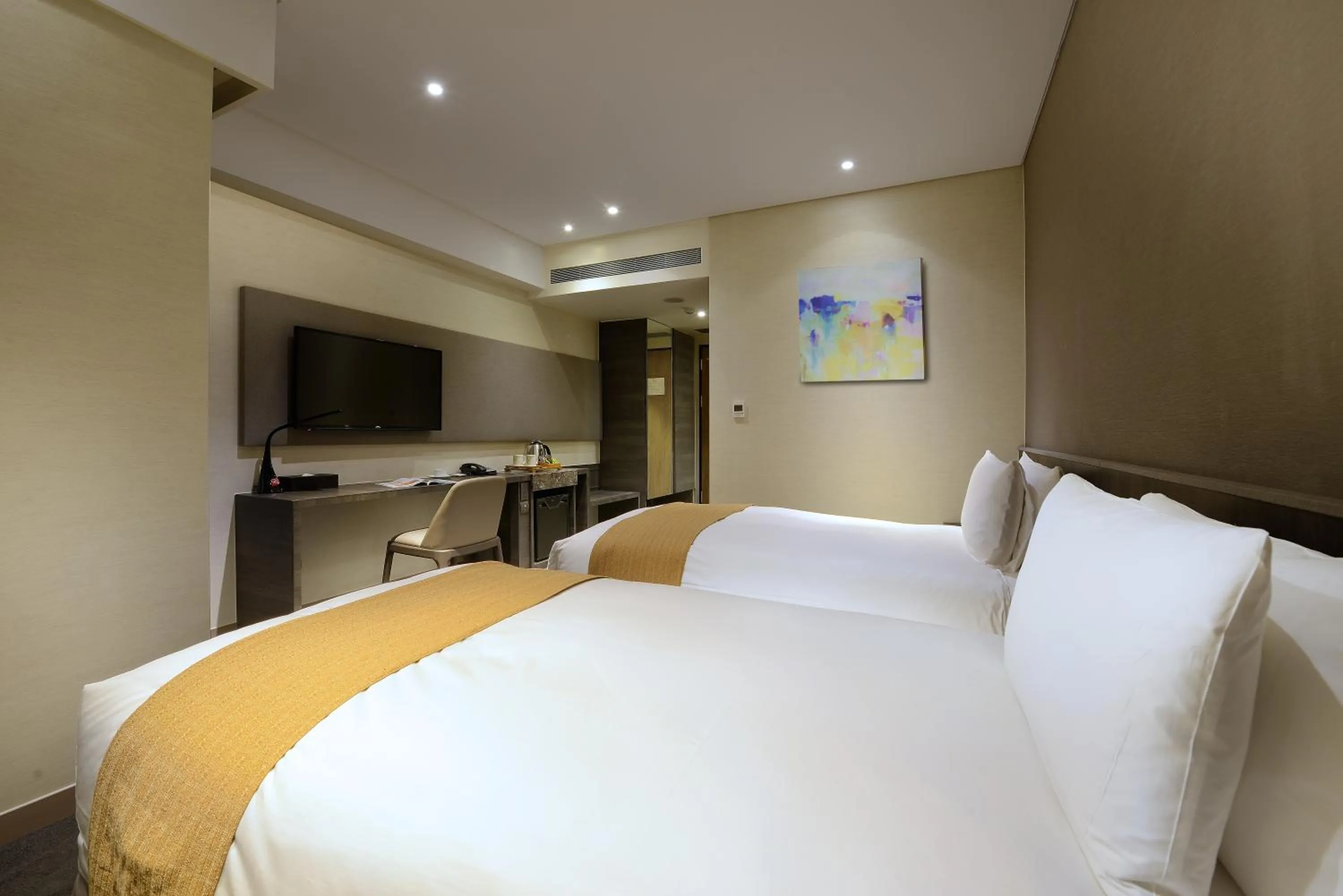 Bed in Hualien Holiday Hotel