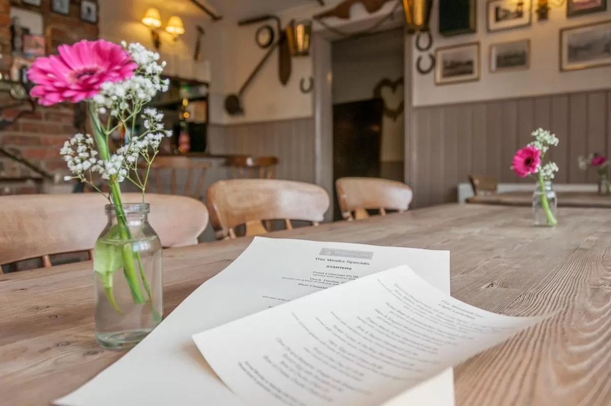 Restaurant/places to eat in The Windmill Inn