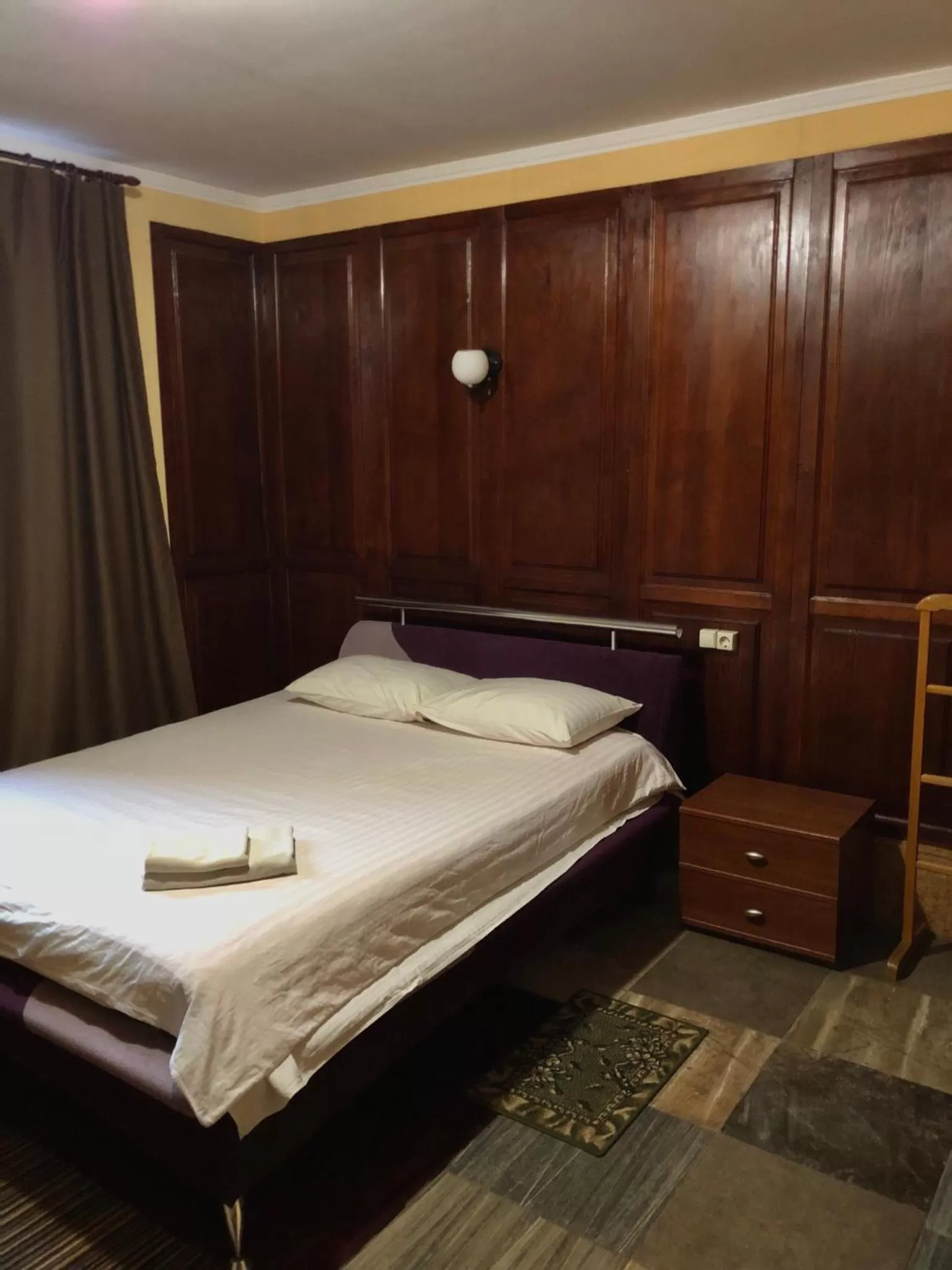 Bed in Zhuliany City Hotel