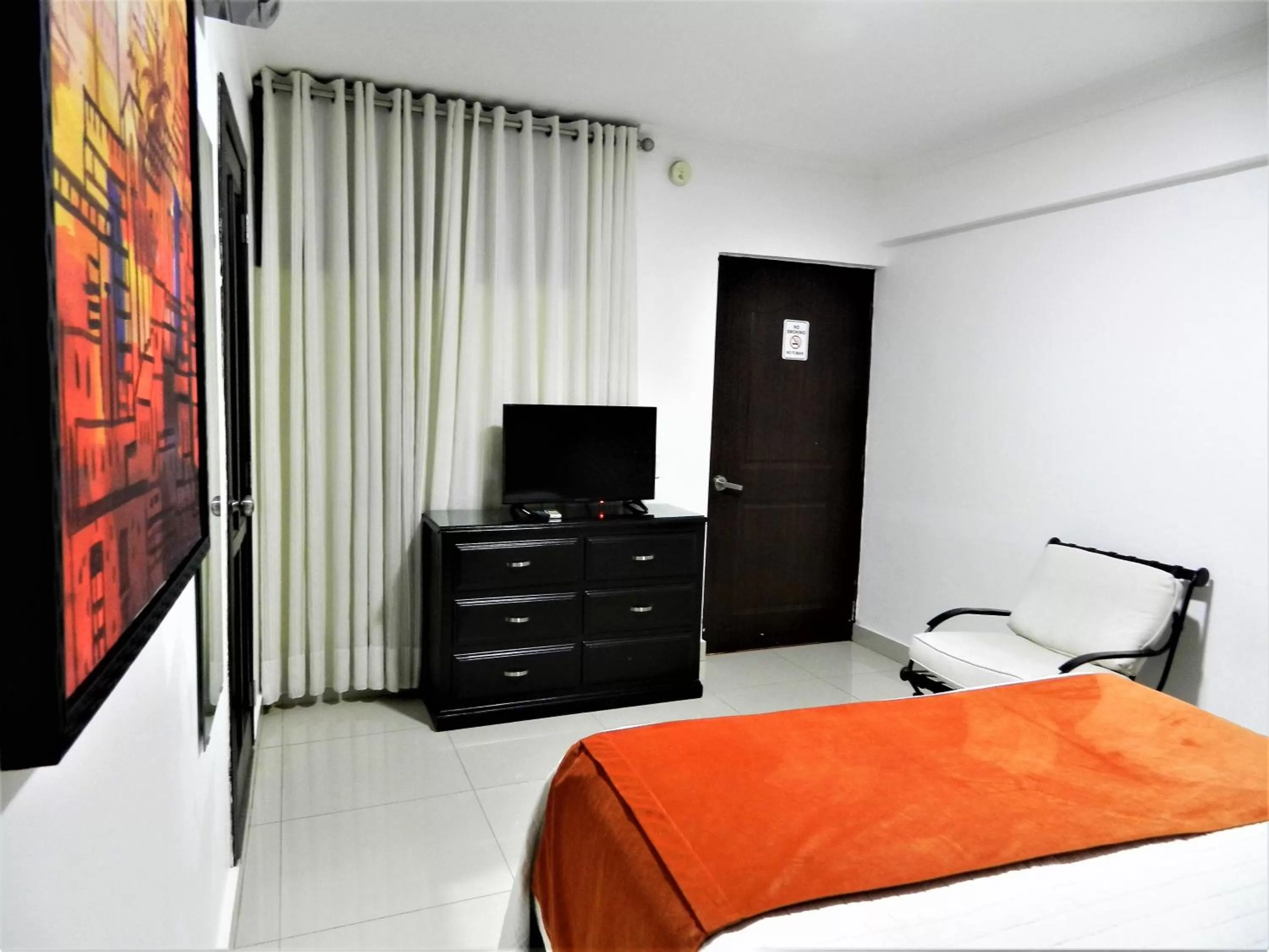 Photo of the whole room, Bed in Hotel La Colonia