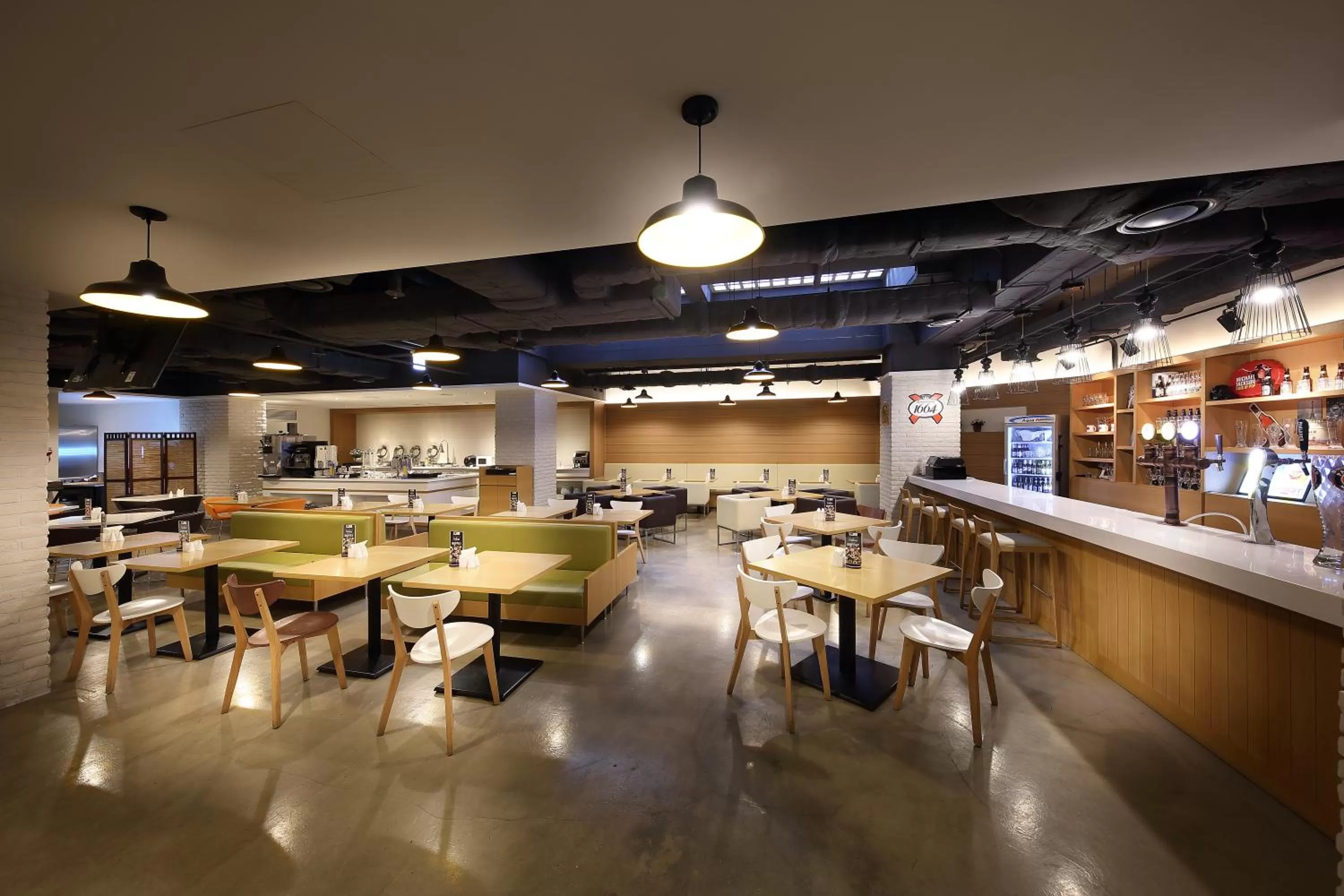 Restaurant/places to eat in Travelodge Myeongdong Euljiro