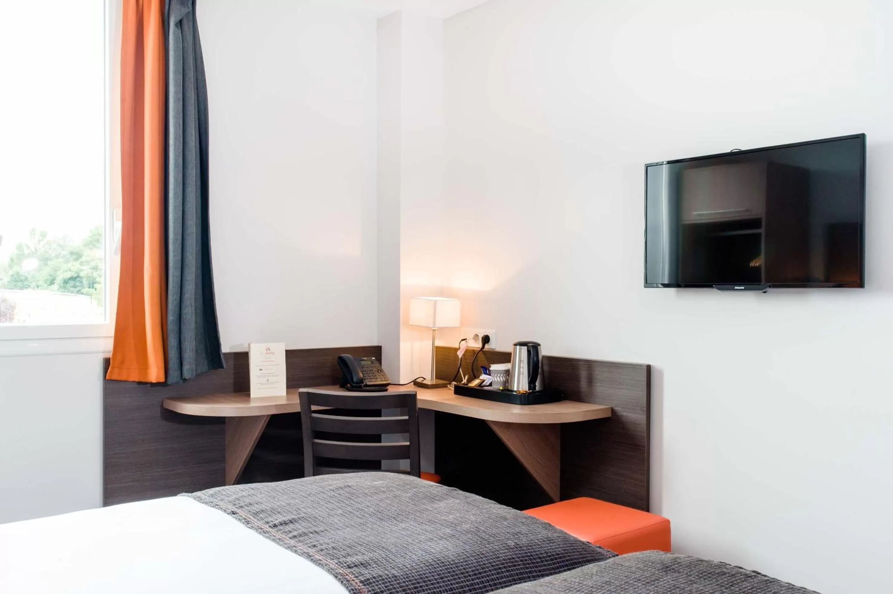 Photo of the whole room, Bed in Dios Hotel