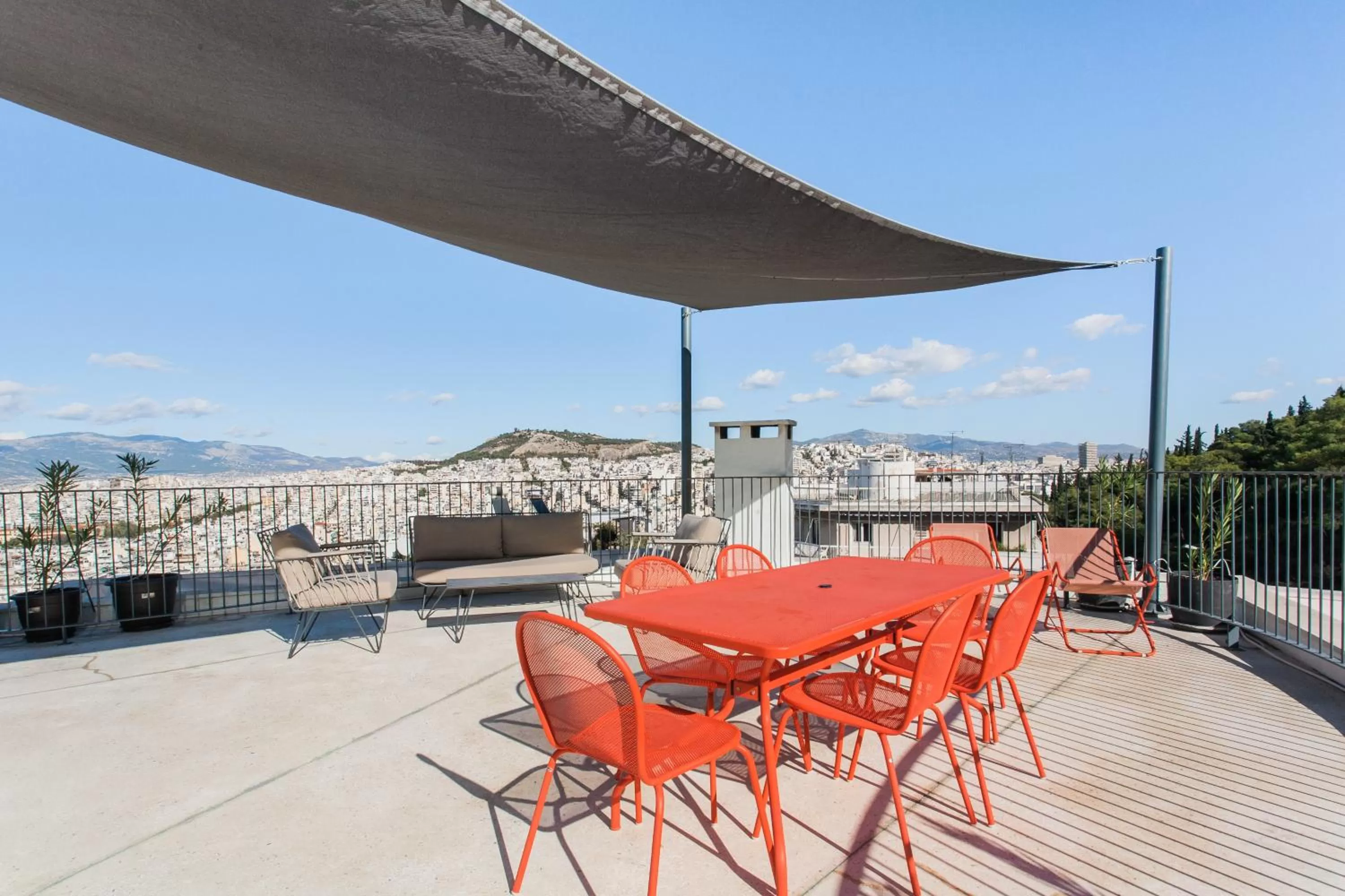 Balcony/Terrace in ZOIA The Hill by UPSTREET