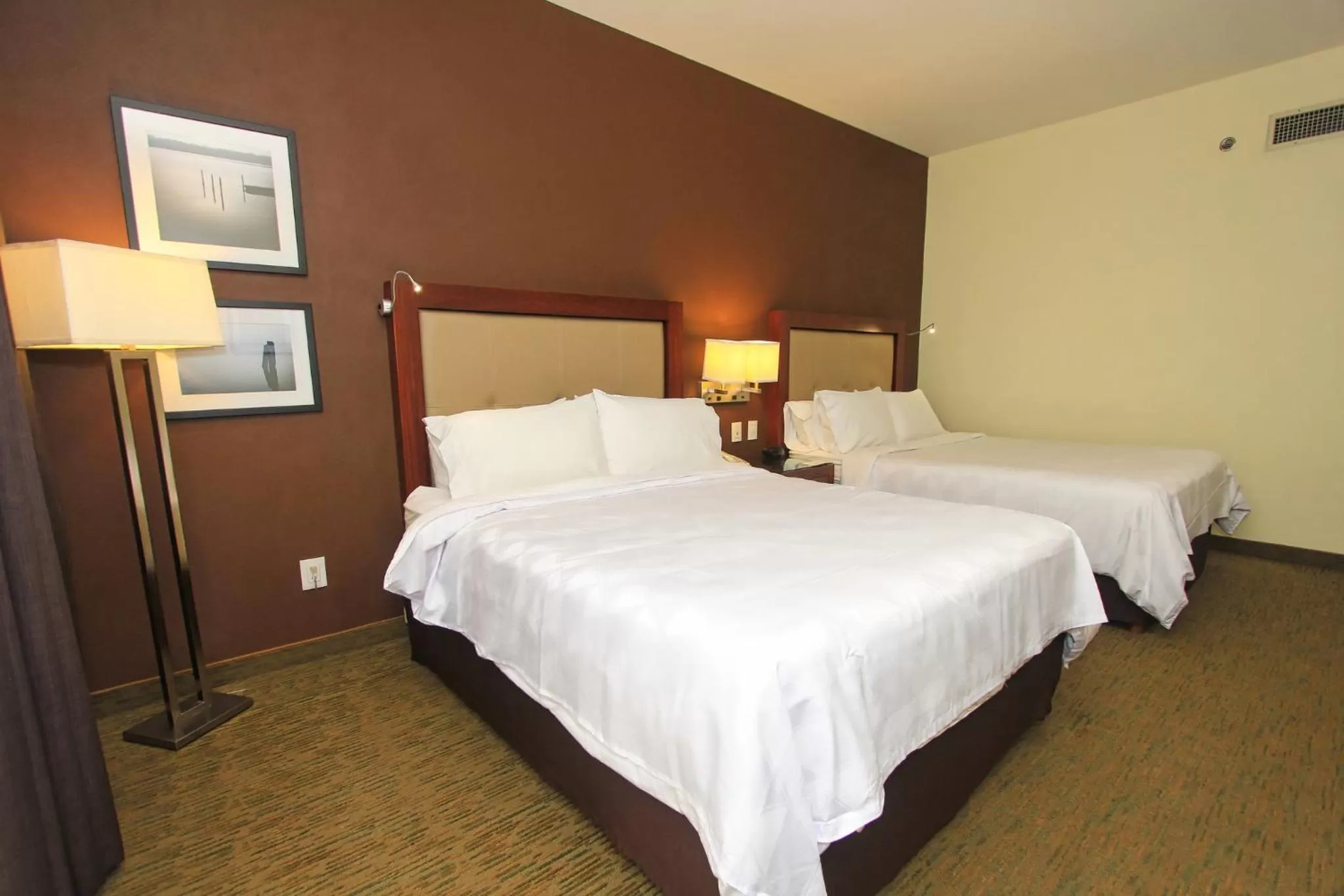 Photo of the whole room, Bed in Holiday Inn Leon by IHG